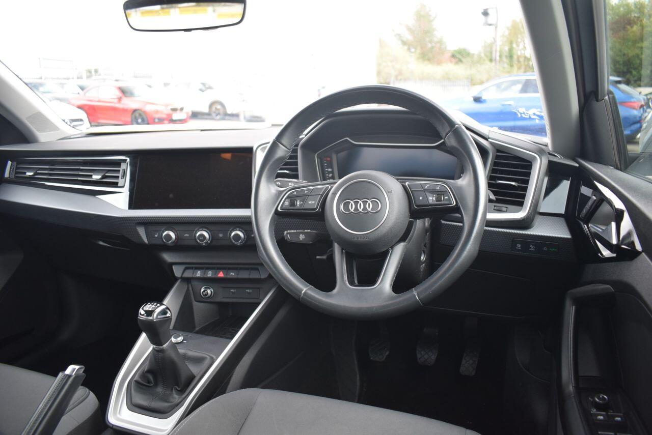 Audi A1 view 19