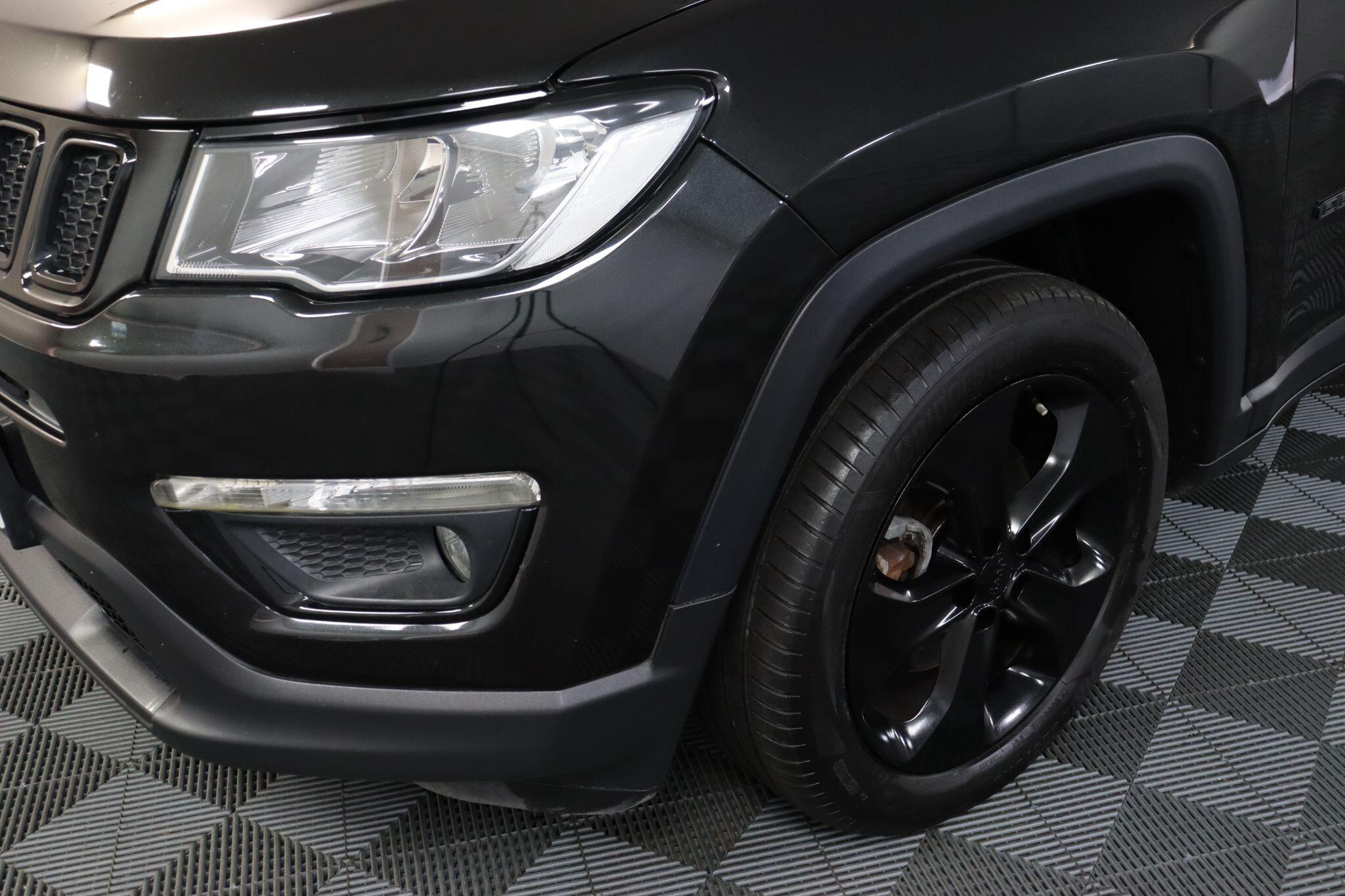 Jeep Compass view 31