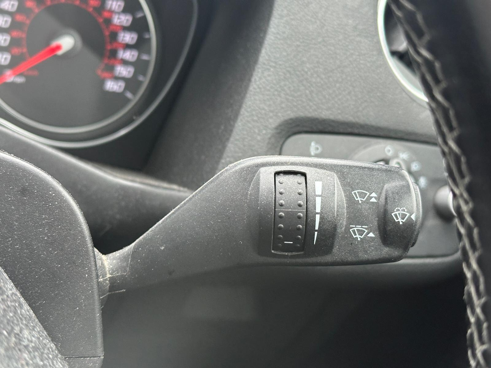 Ford Mondeo view 20