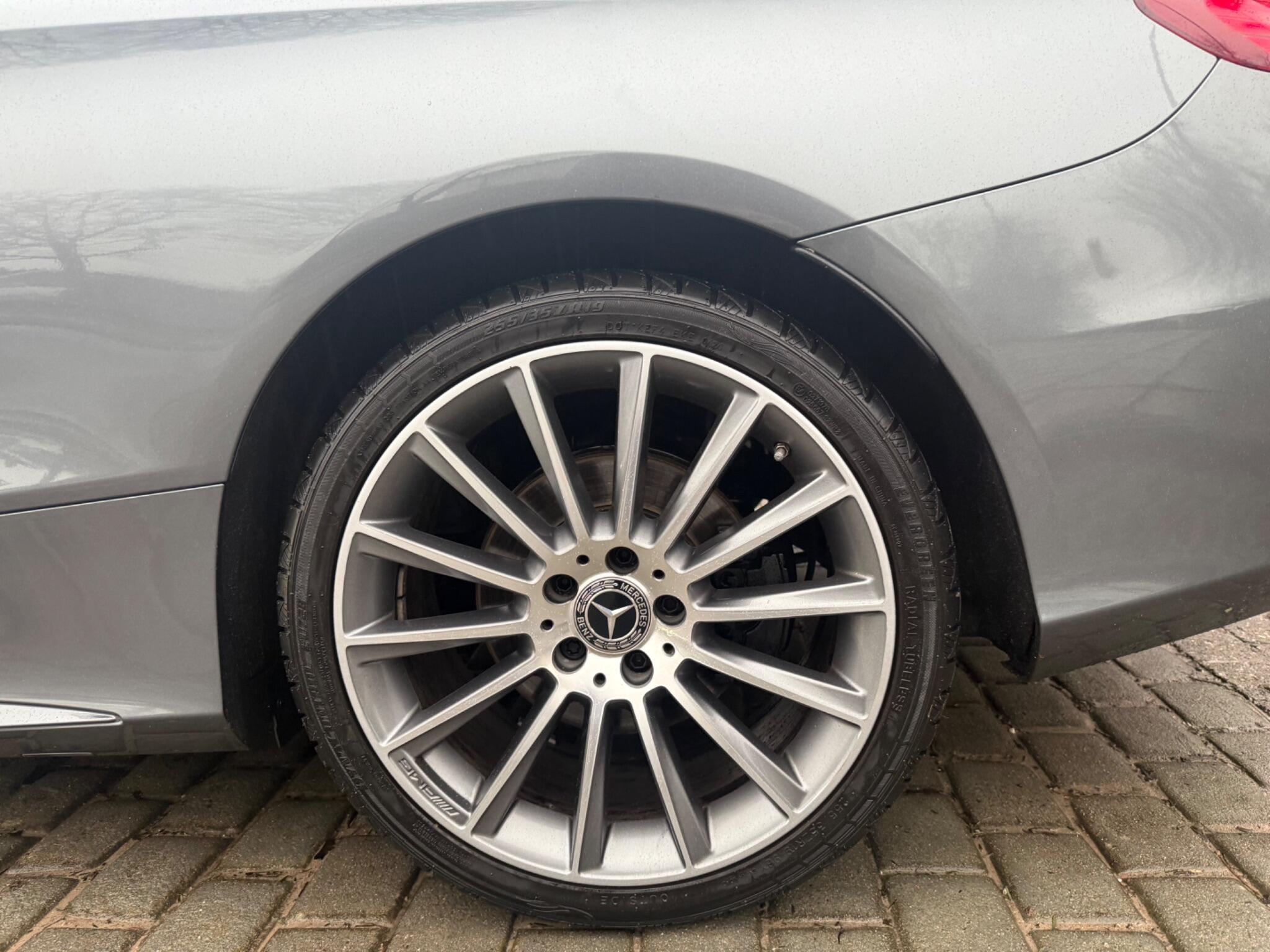 2018 Mercedes-Benz C Class image 37