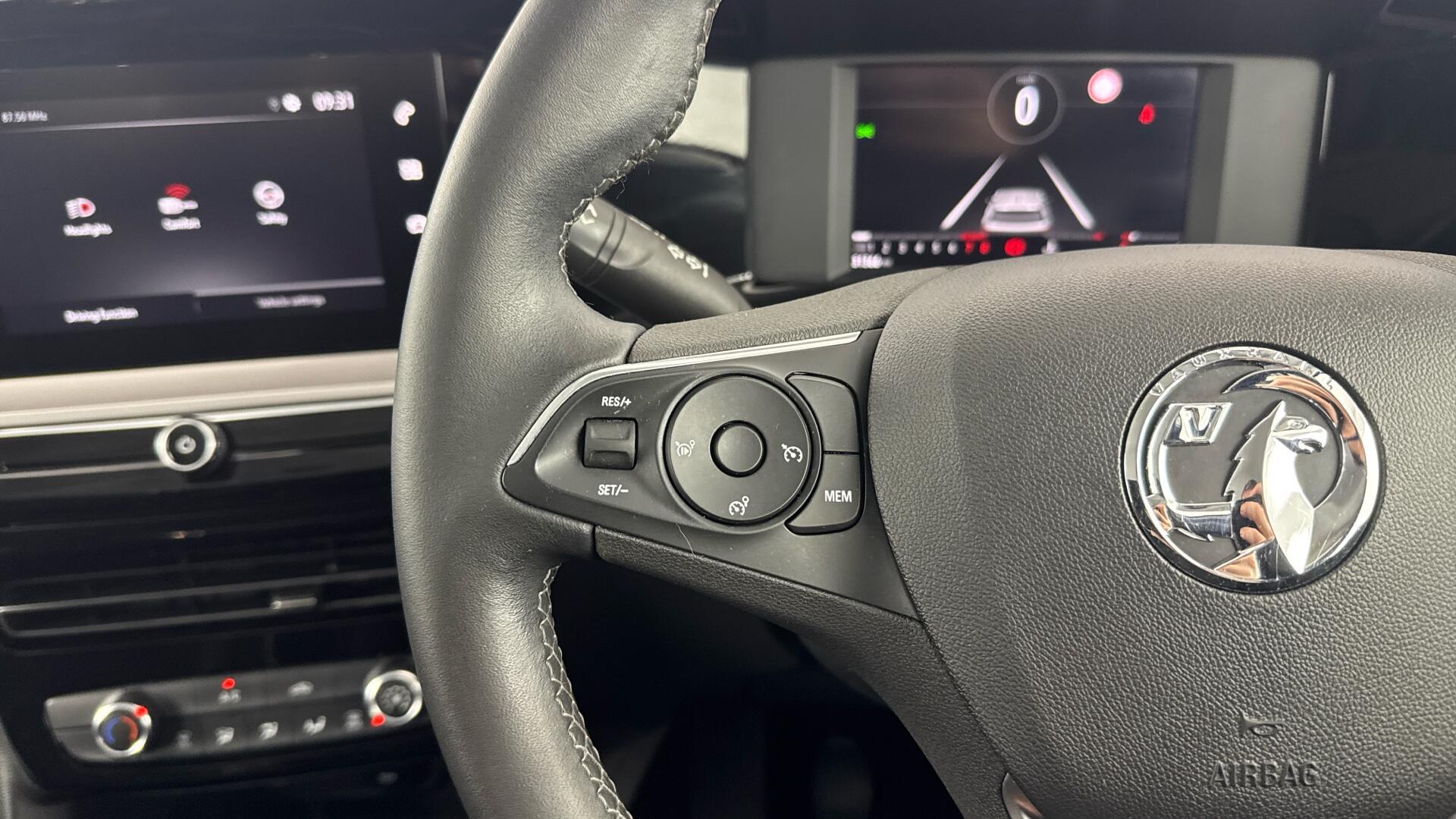 Vauxhall Mokka view 36