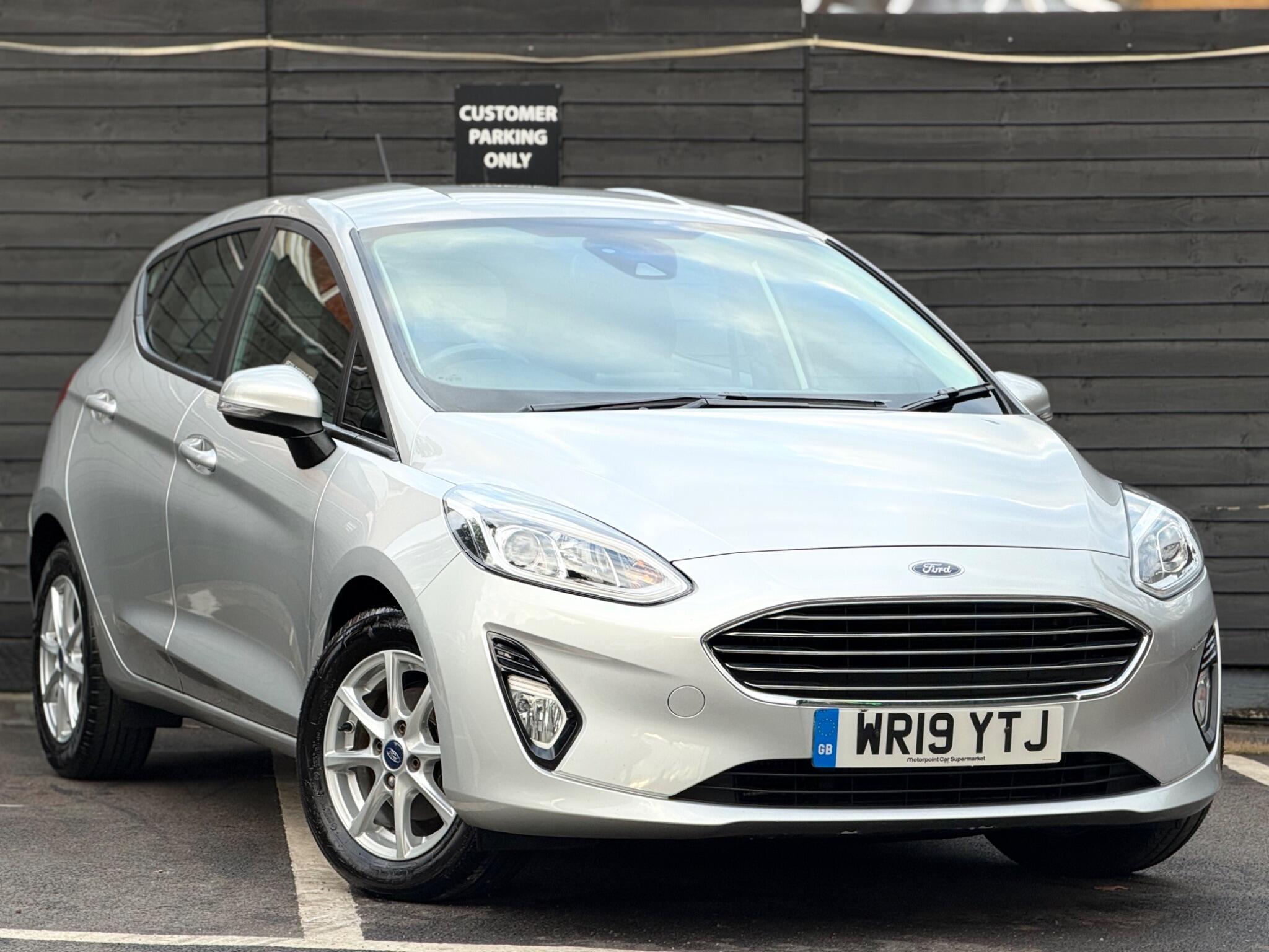 Ford Fiesta view 25