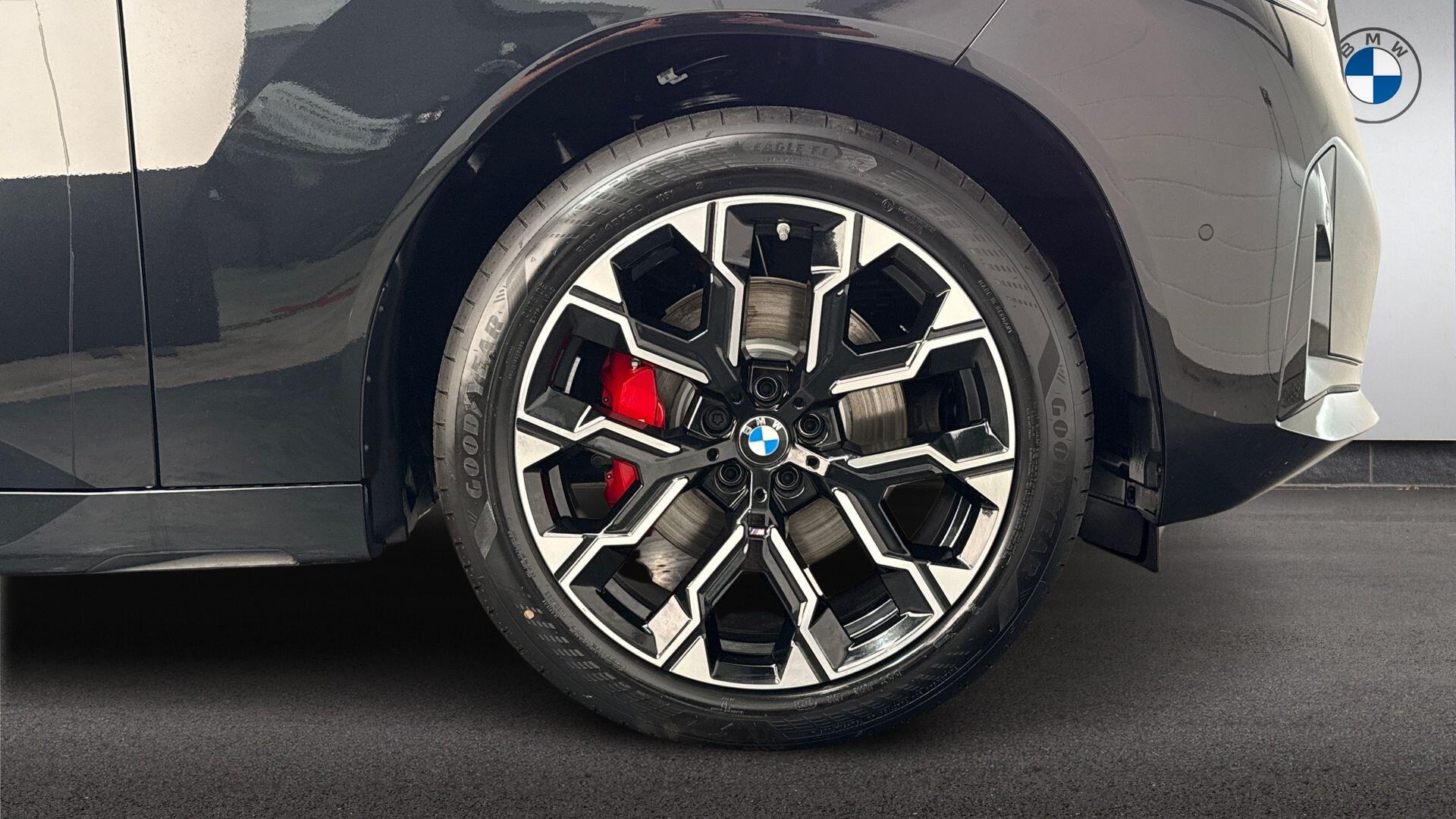 BMW X3 view 14