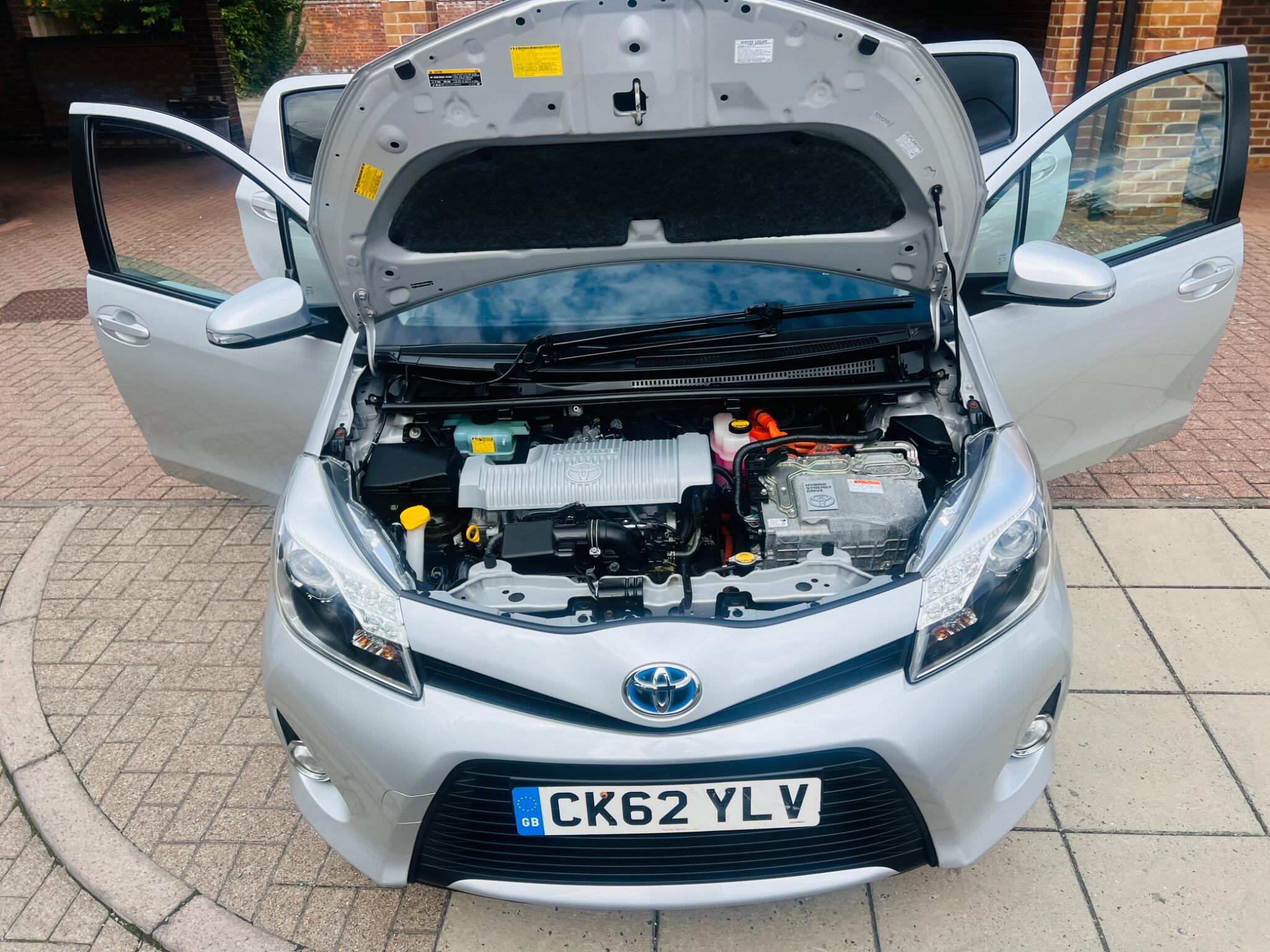 Toyota Yaris view 41
