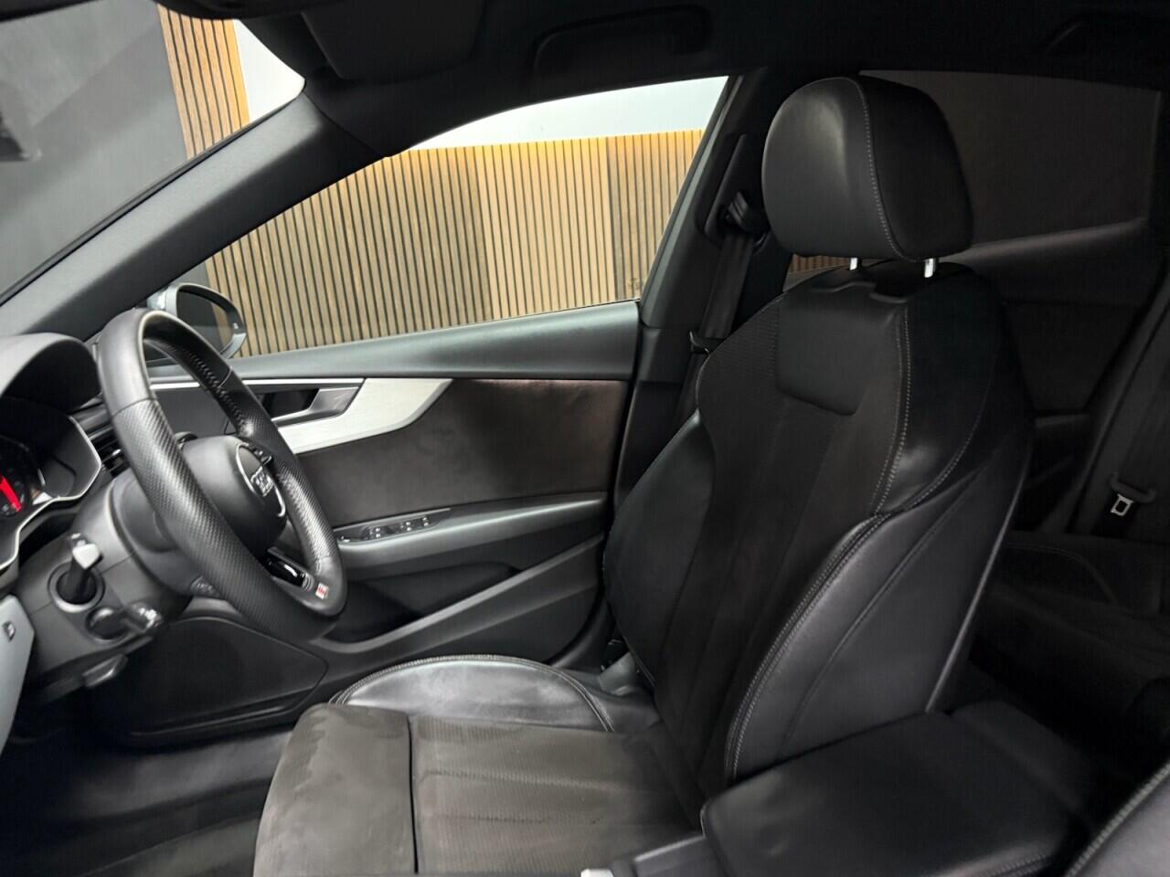 Audi A5 view 28