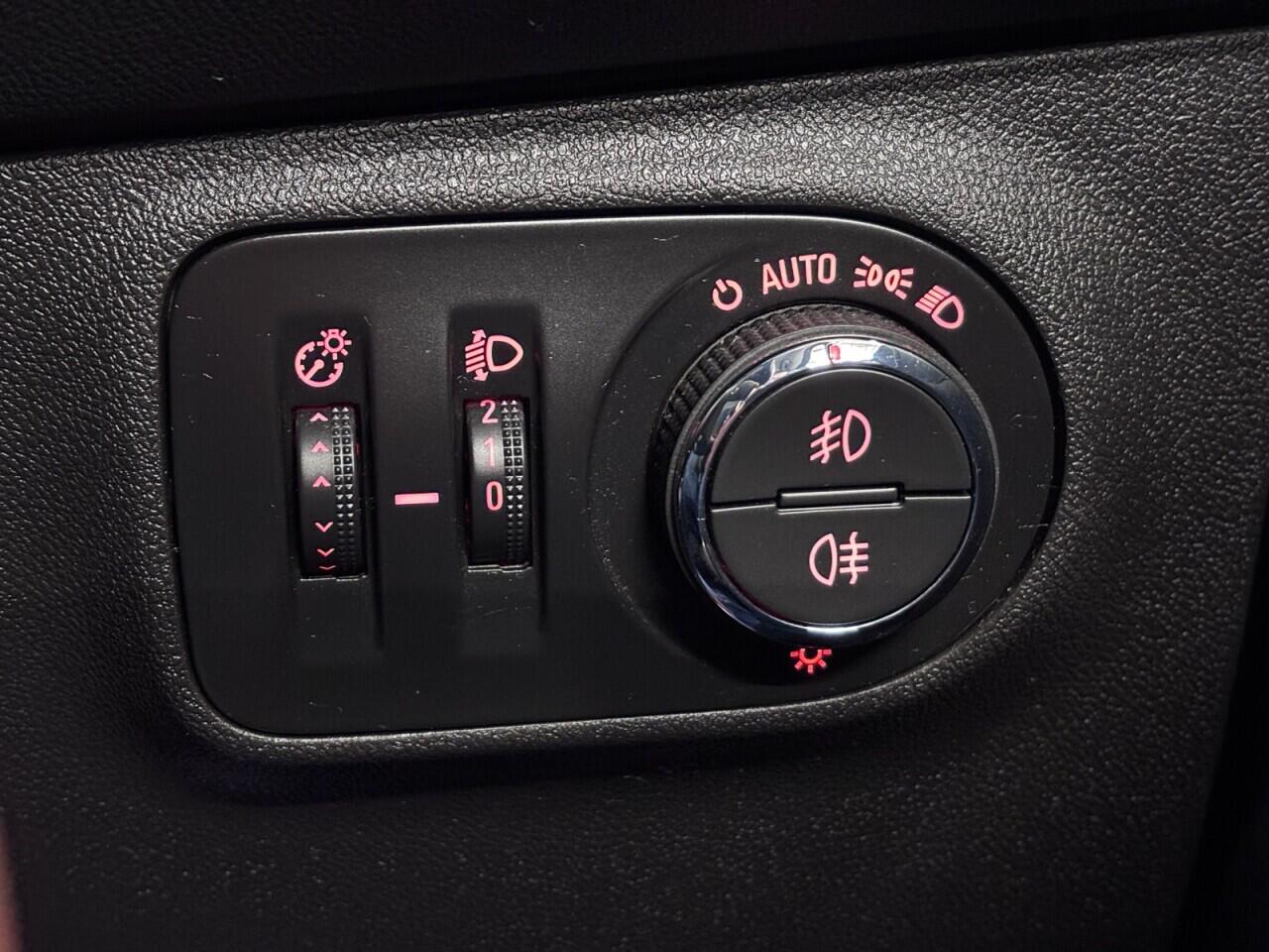 Vauxhall Corsa view 36