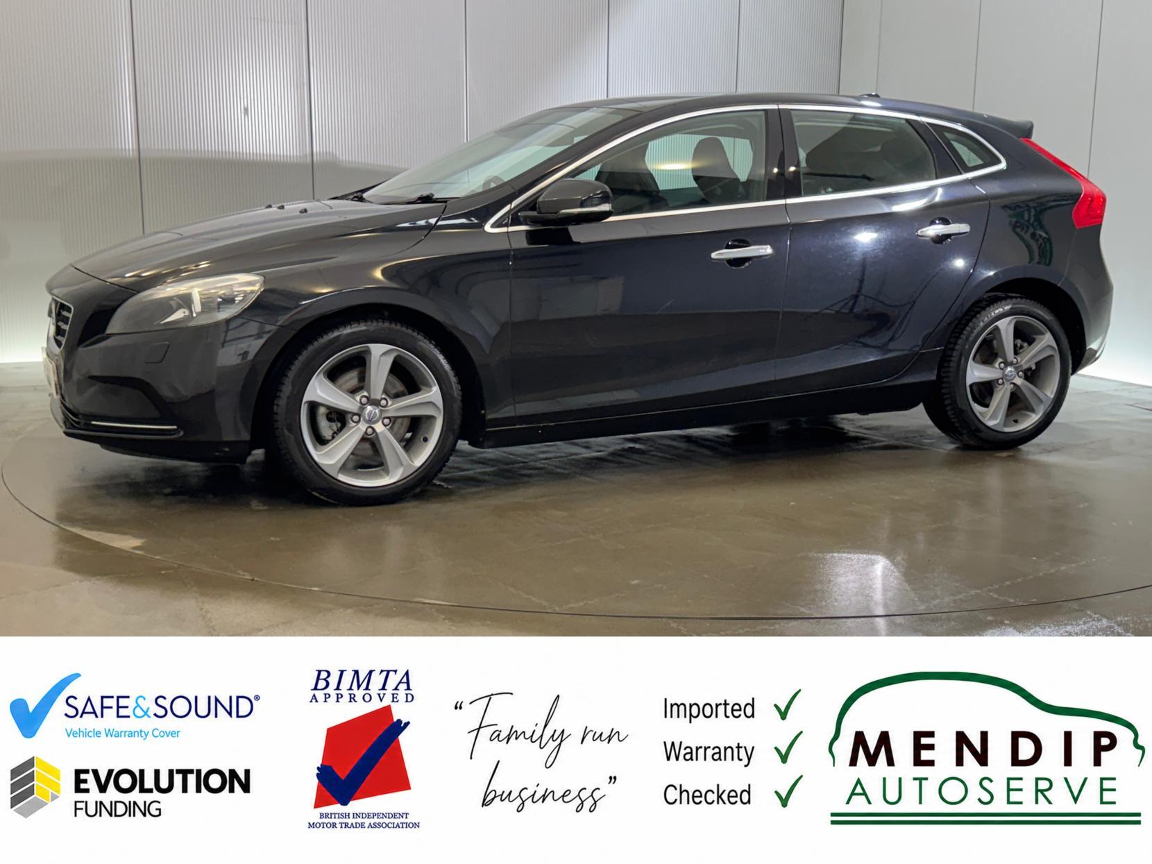 Volvo V40 view 5