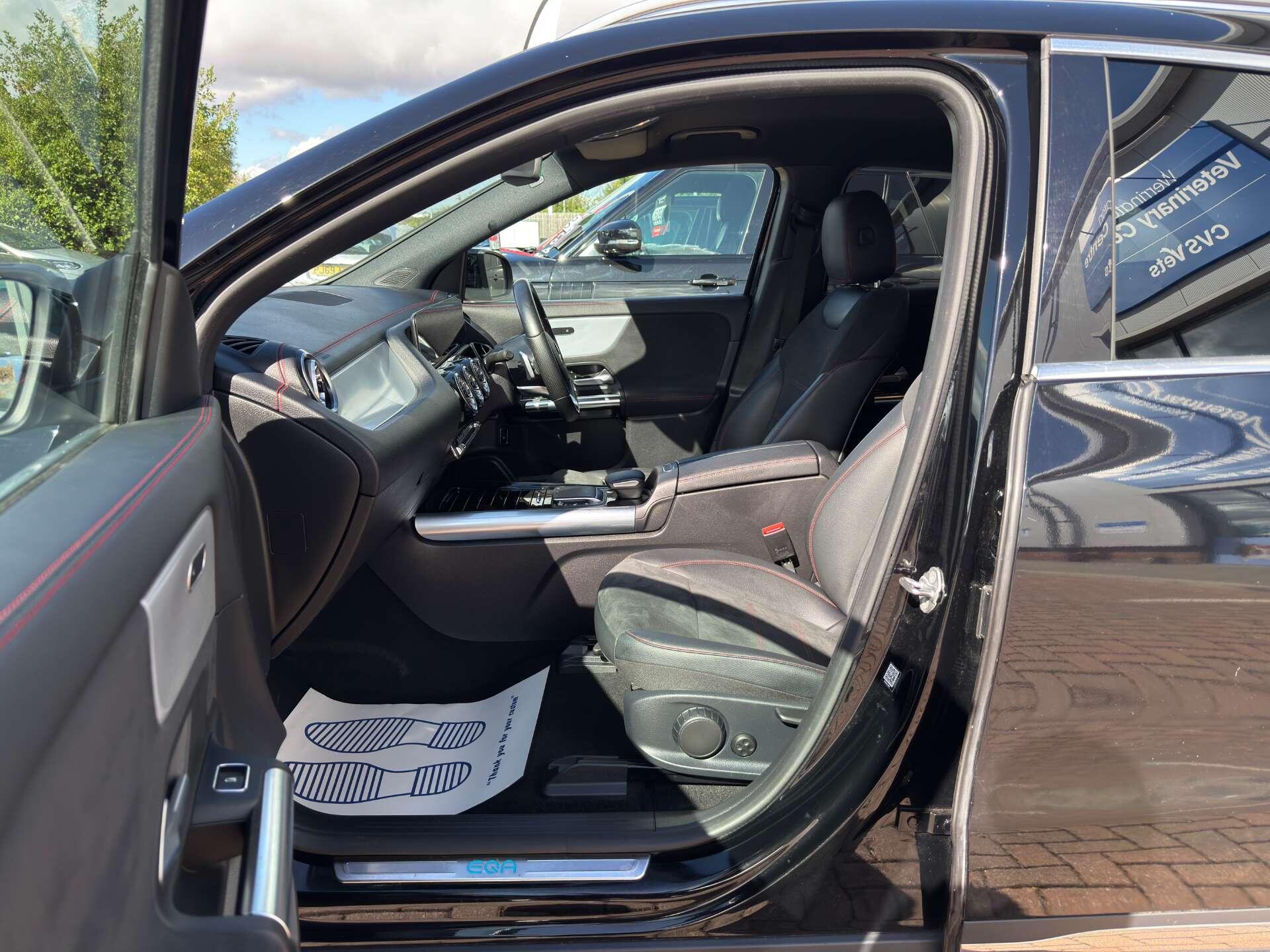 Mercedes-Benz EQA view 60