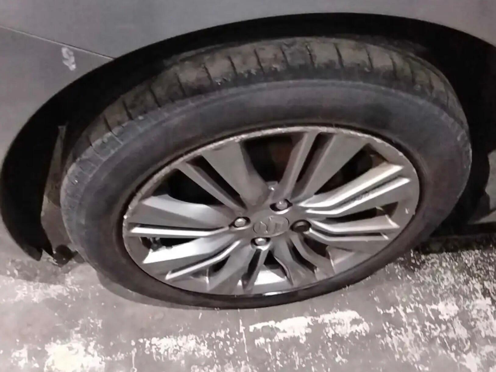 Suzuki Baleno view 3