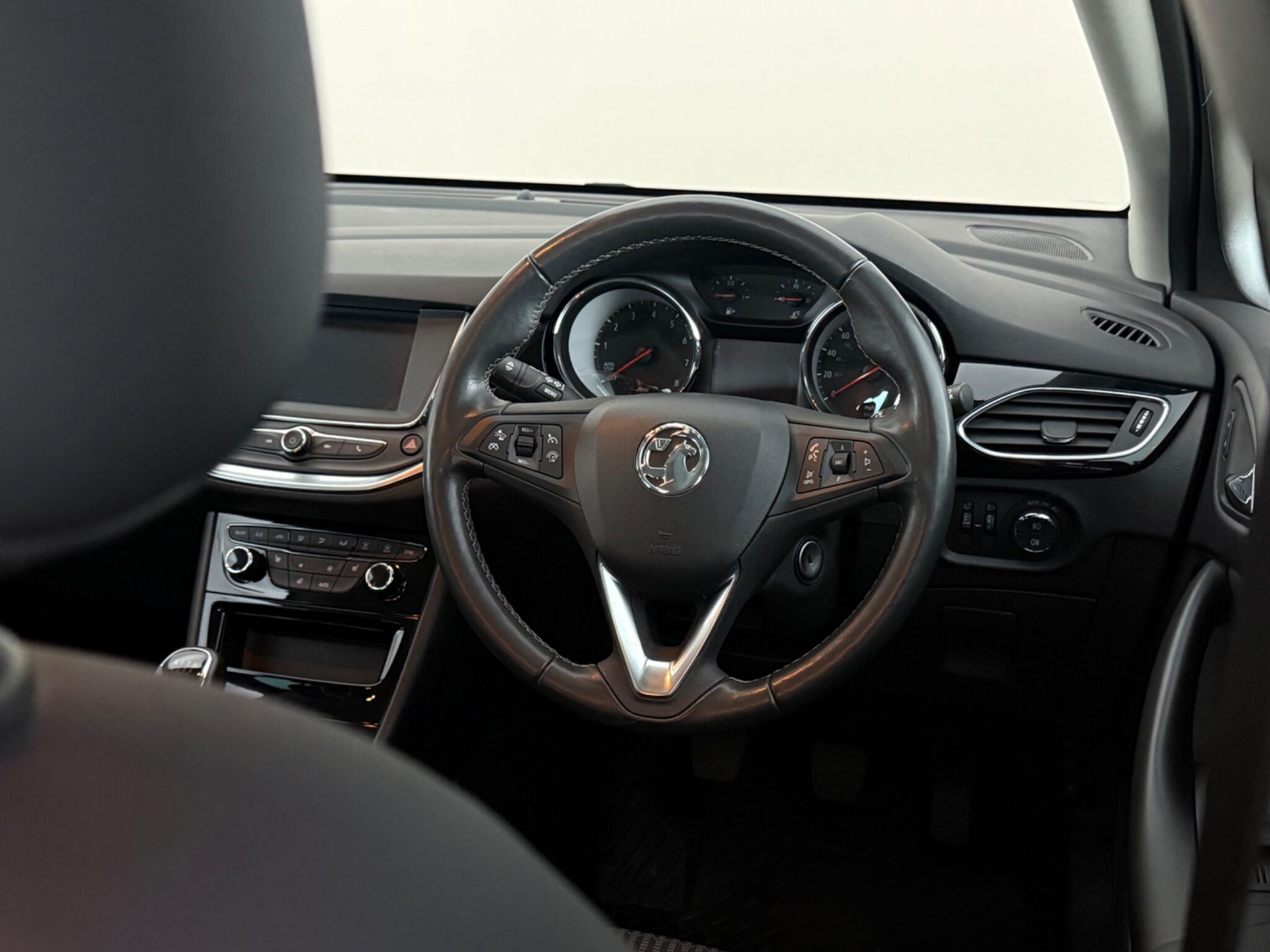 Vauxhall Astra view 14