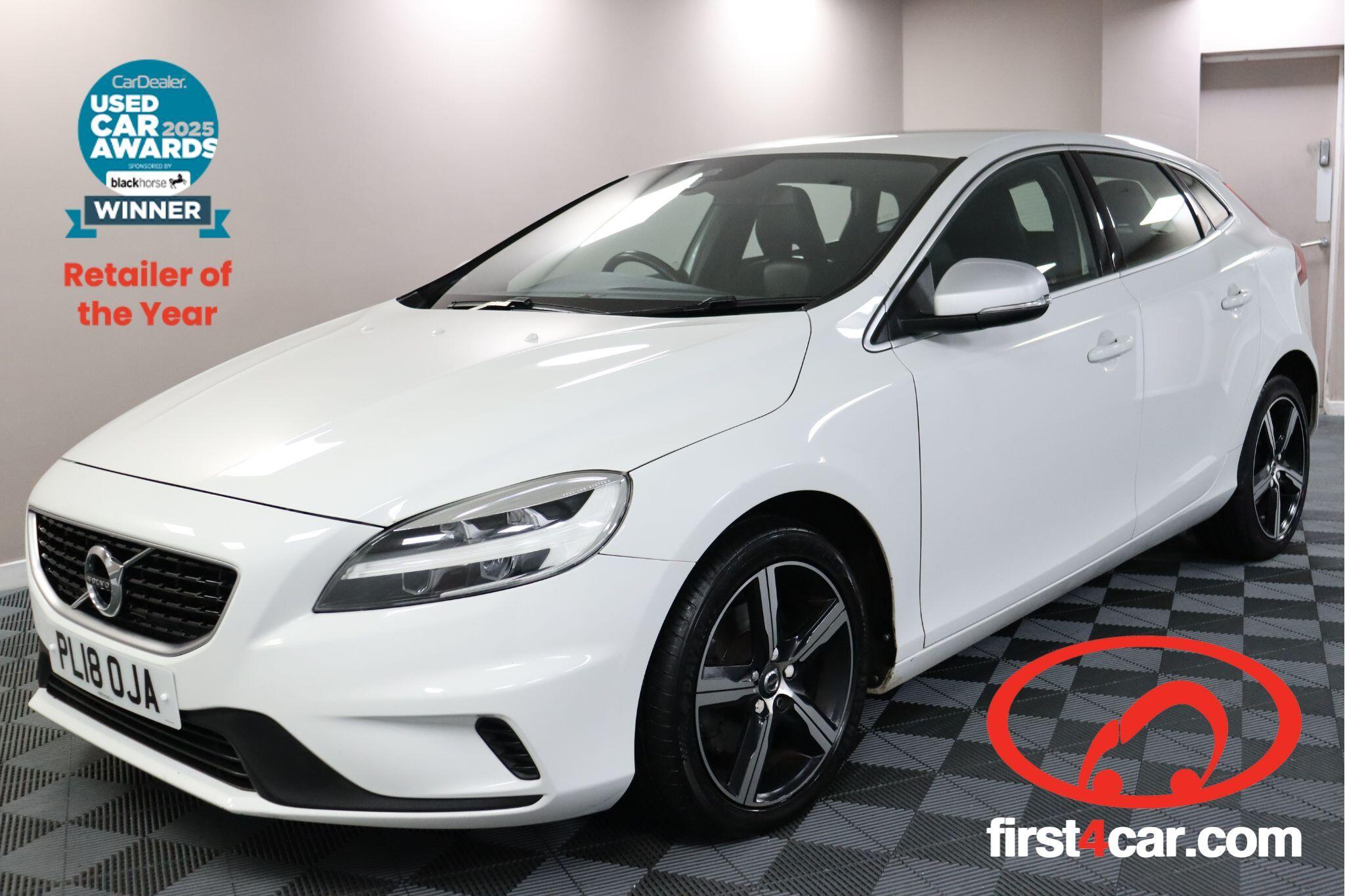 Volvo V40 main image