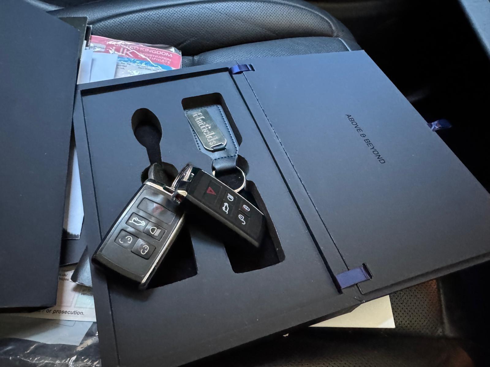 Land Rover Range Rover Evoque view 22