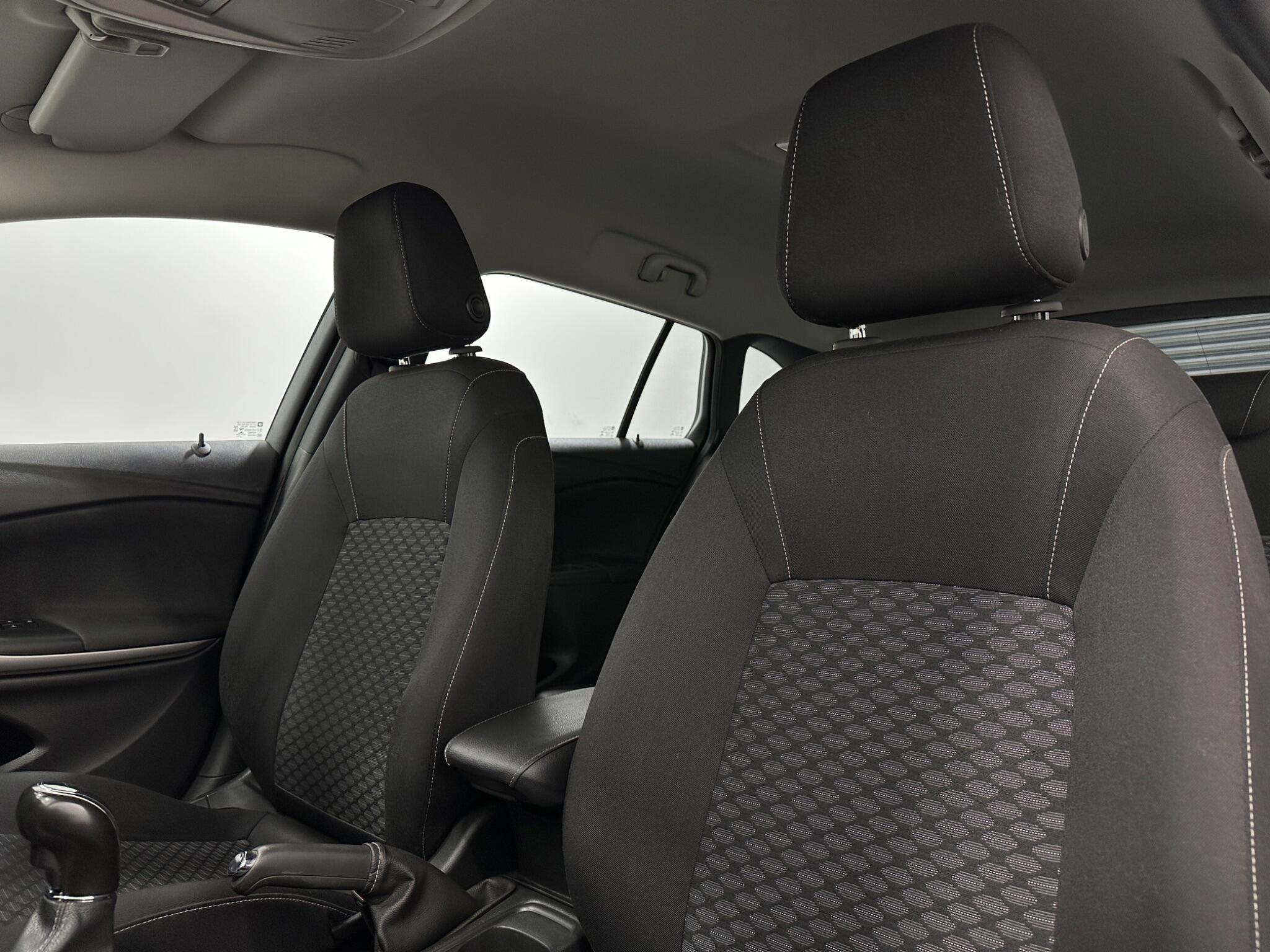 Vauxhall Astra view 34
