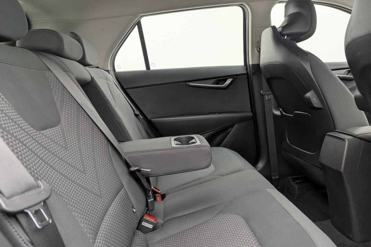 Kia Niro view 16