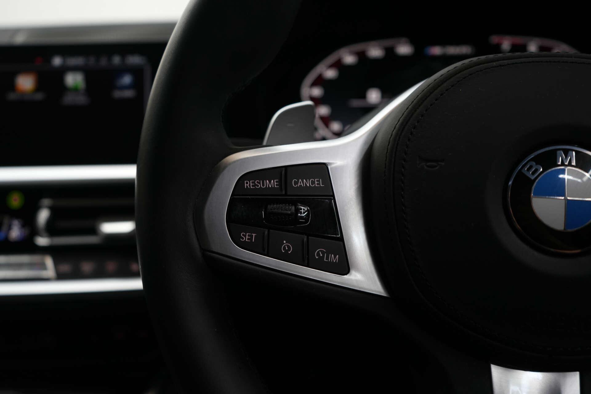 BMW 3 Series view 45