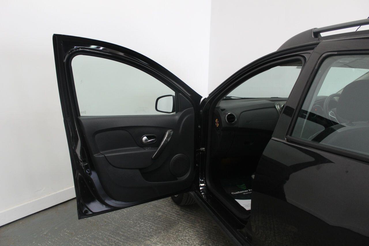Dacia Sandero view 27