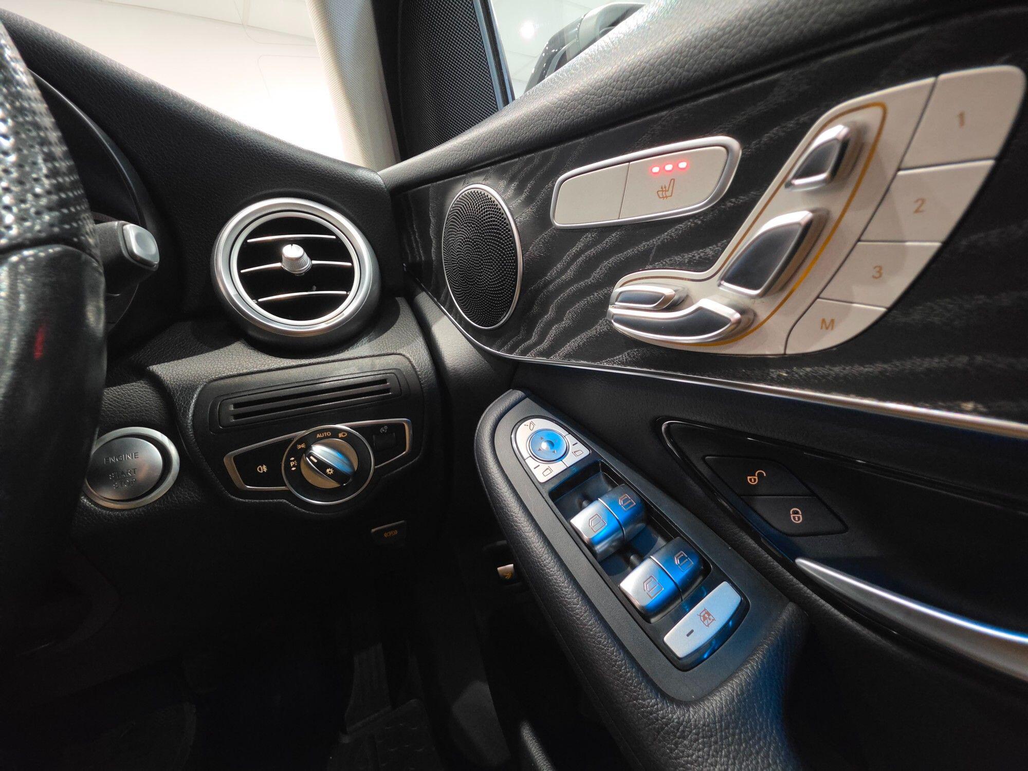Mercedes-Benz GLC view 37
