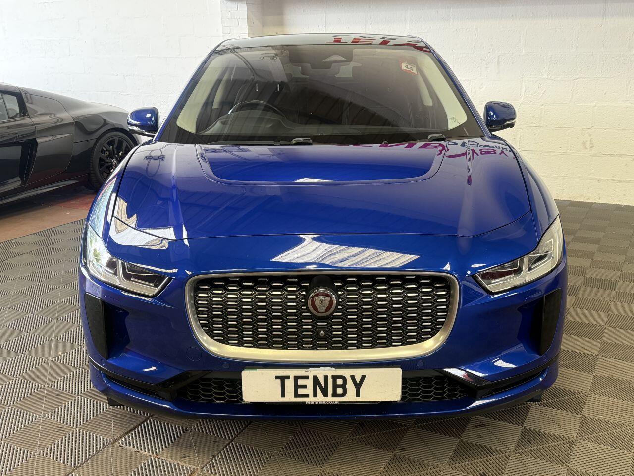 Jaguar I-Pace view 4
