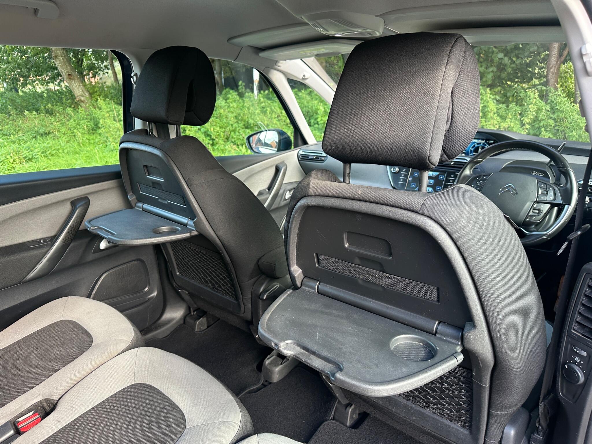Citroen Grand C4 Picasso view 26