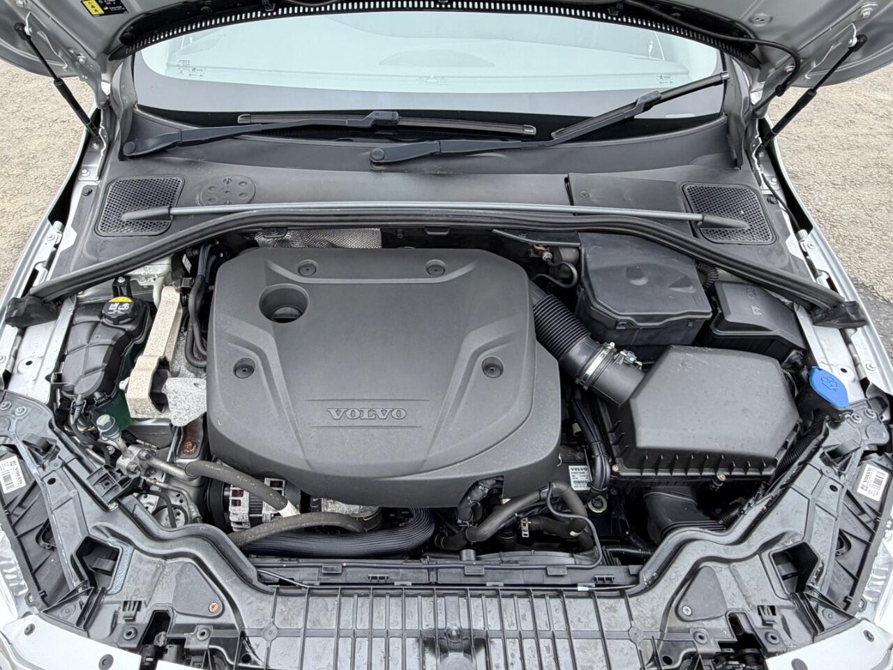 Volvo V60 view 19
