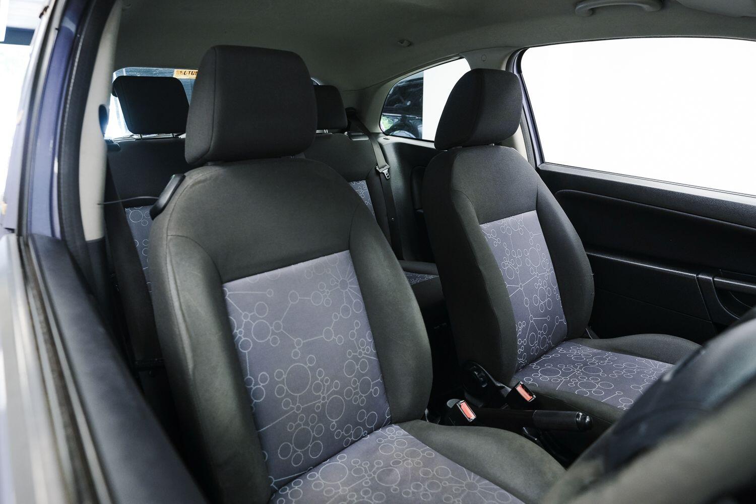 Ford Fiesta view 12