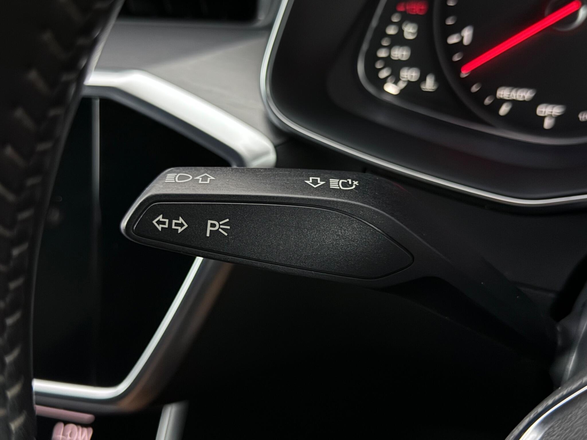 Audi A6 view 19