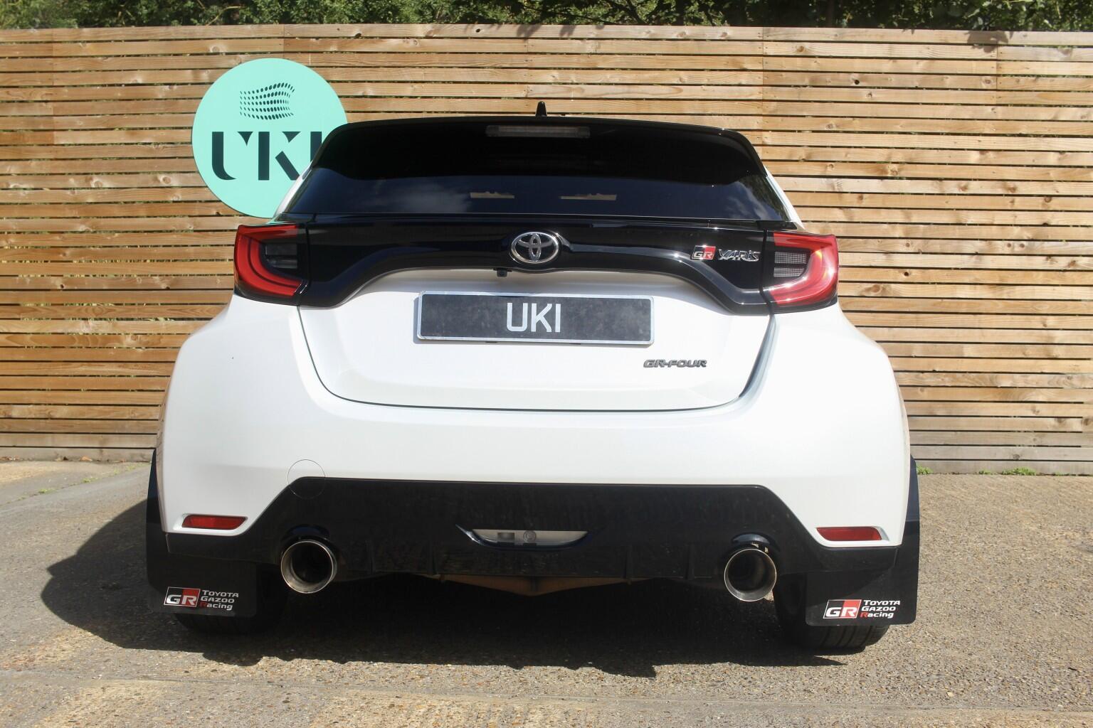 Toyota Yaris view 6