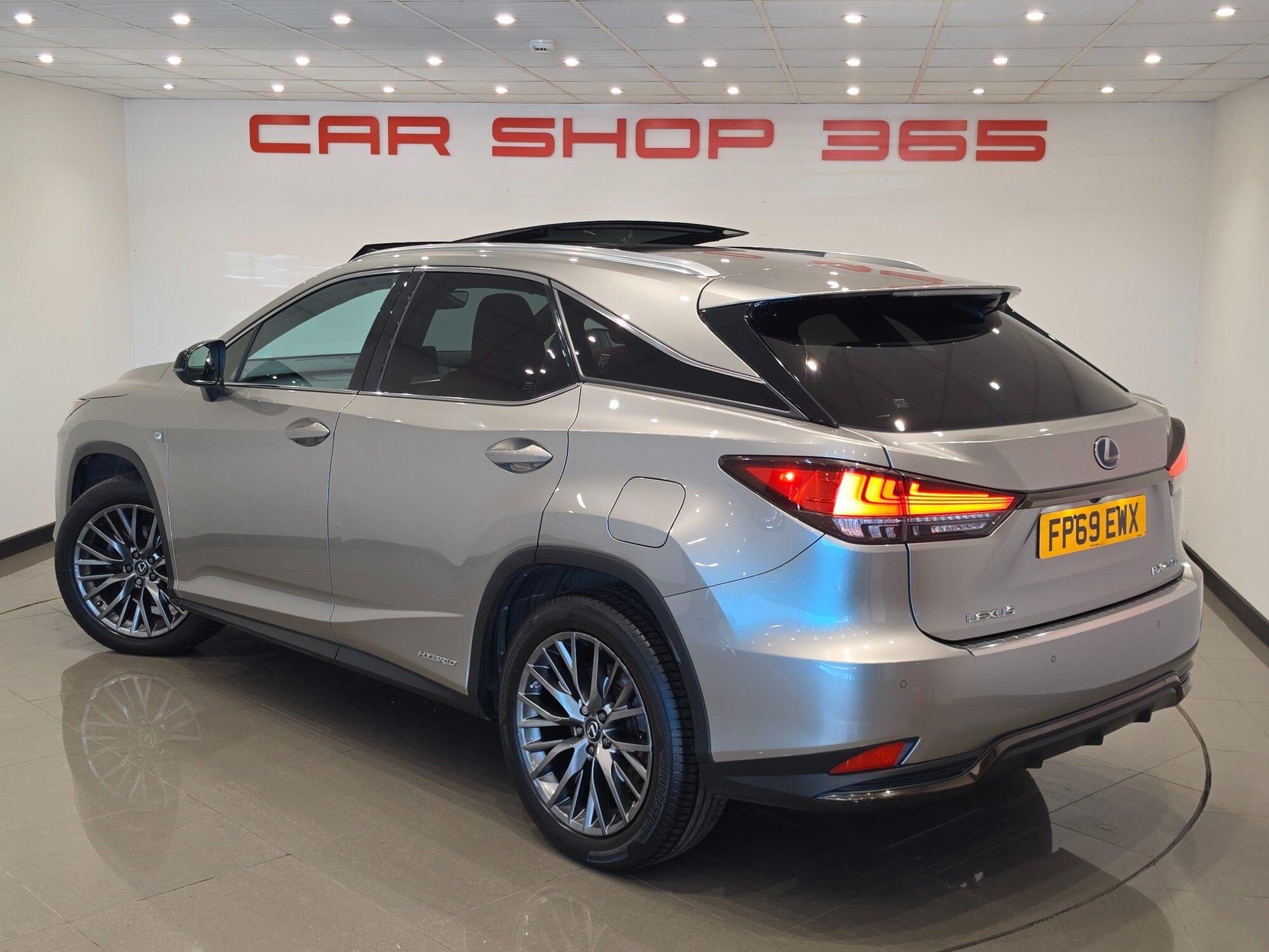 Lexus RX view 16
