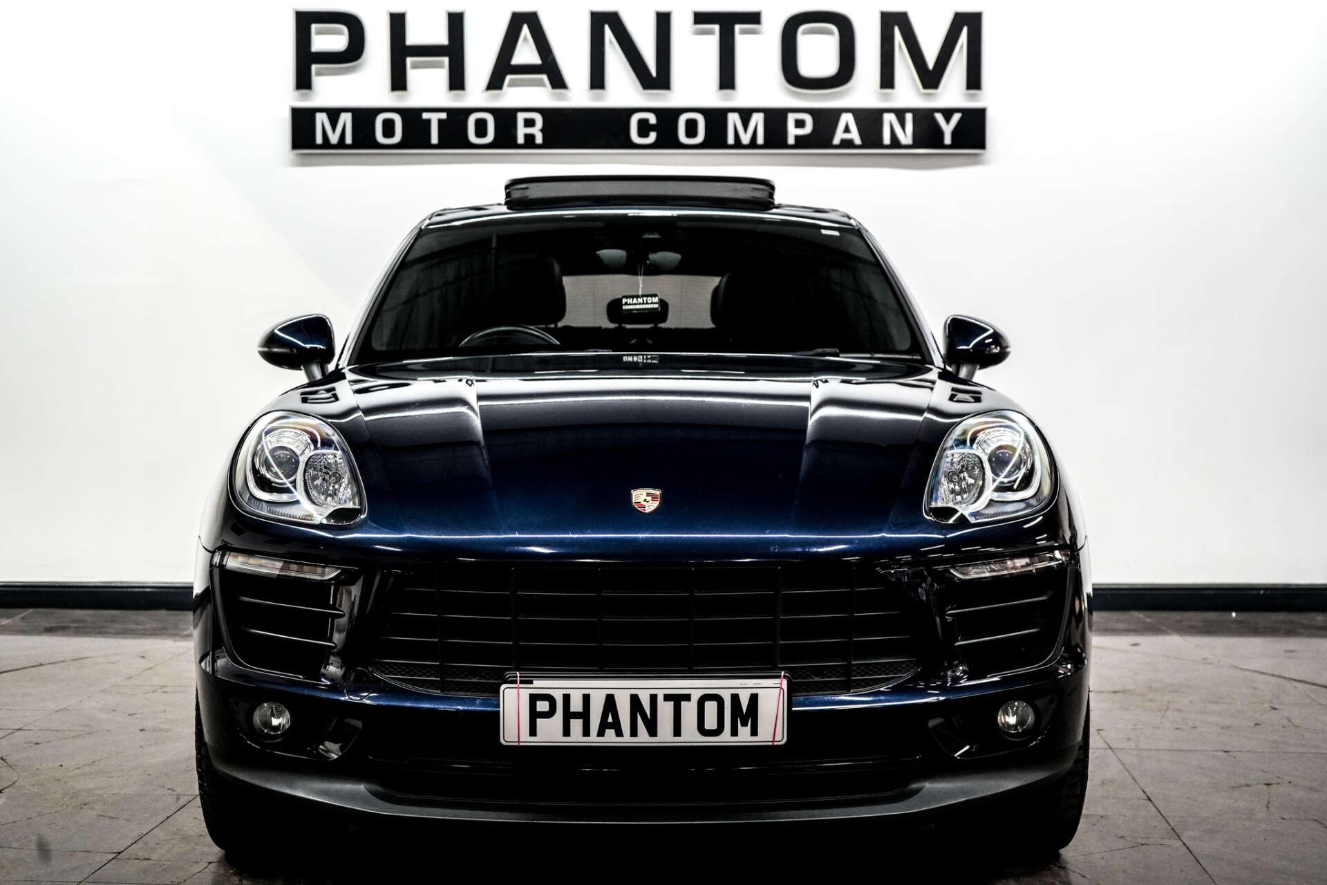 Porsche Macan view 2