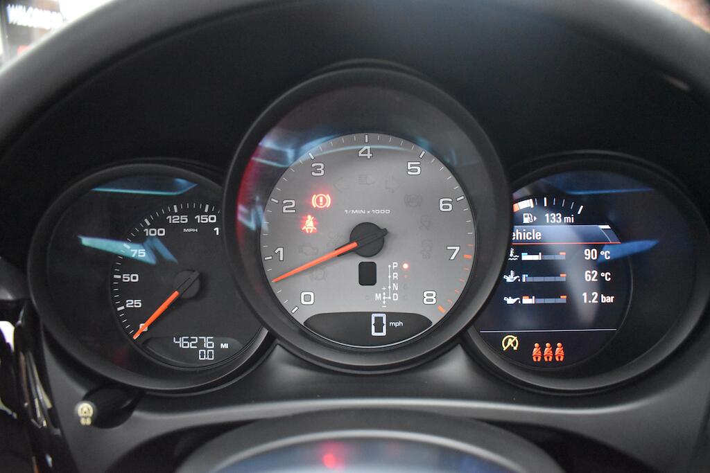Porsche Macan view 66