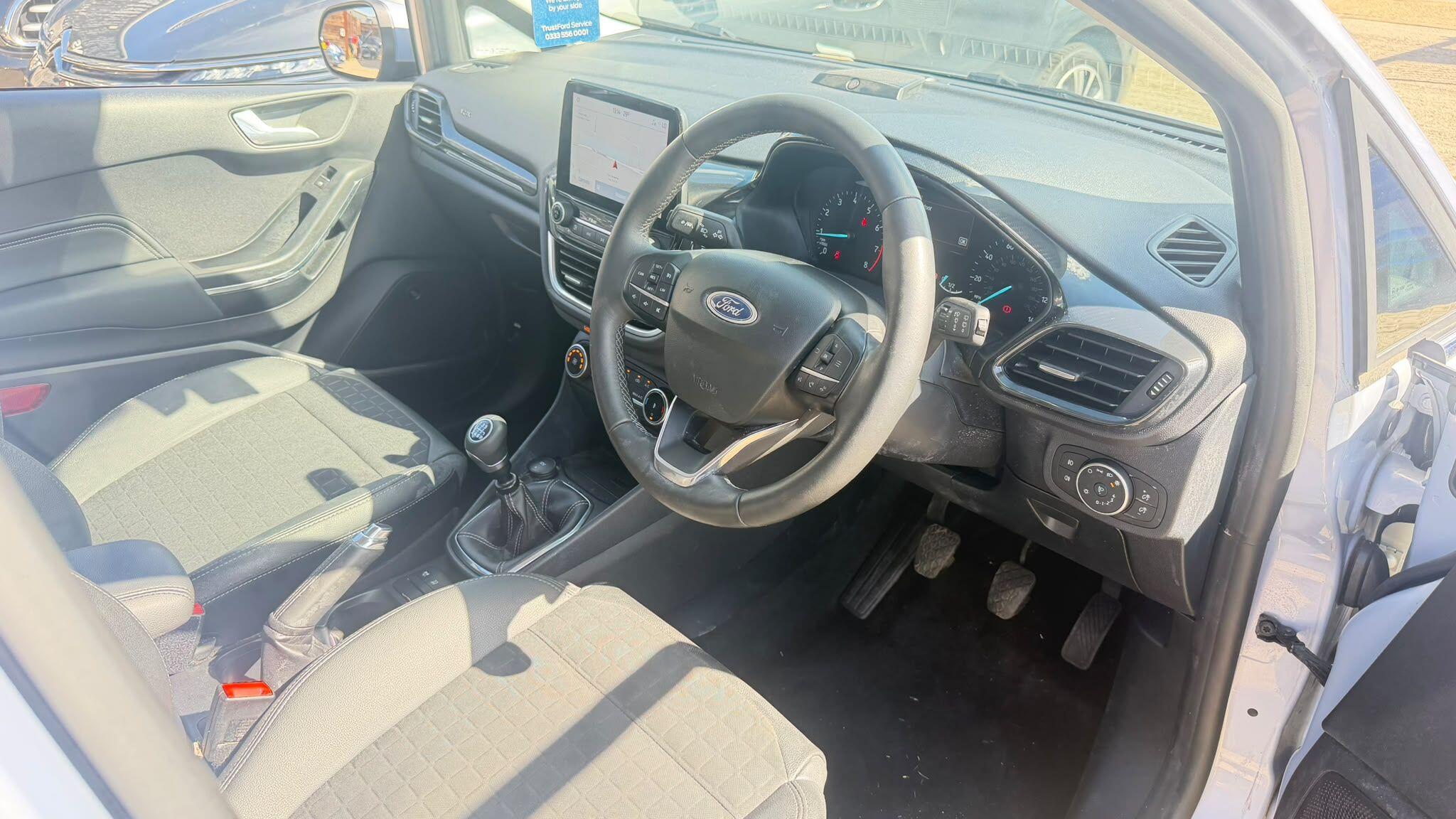 Ford Fiesta view 30