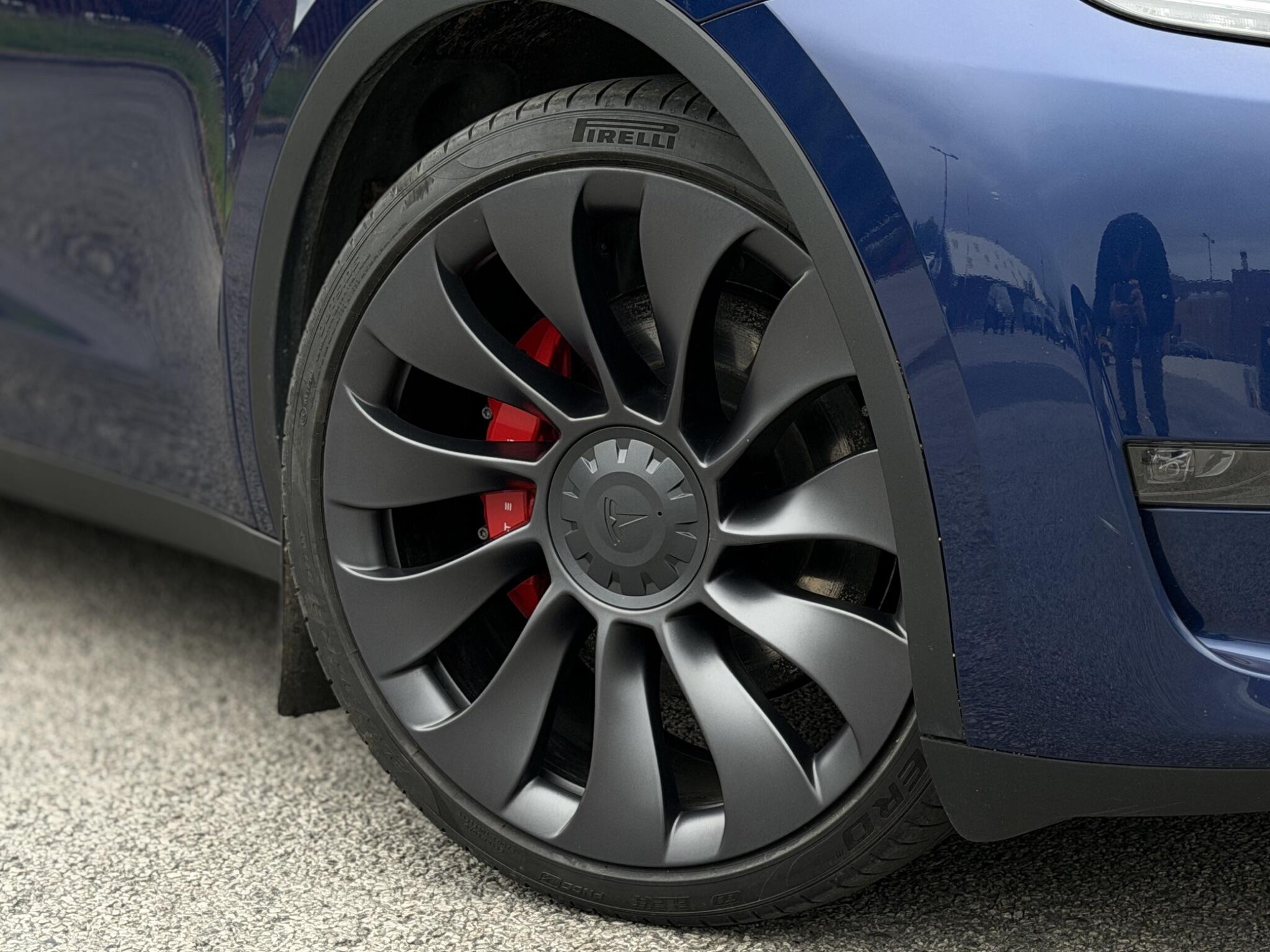 Tesla Model Y view 22