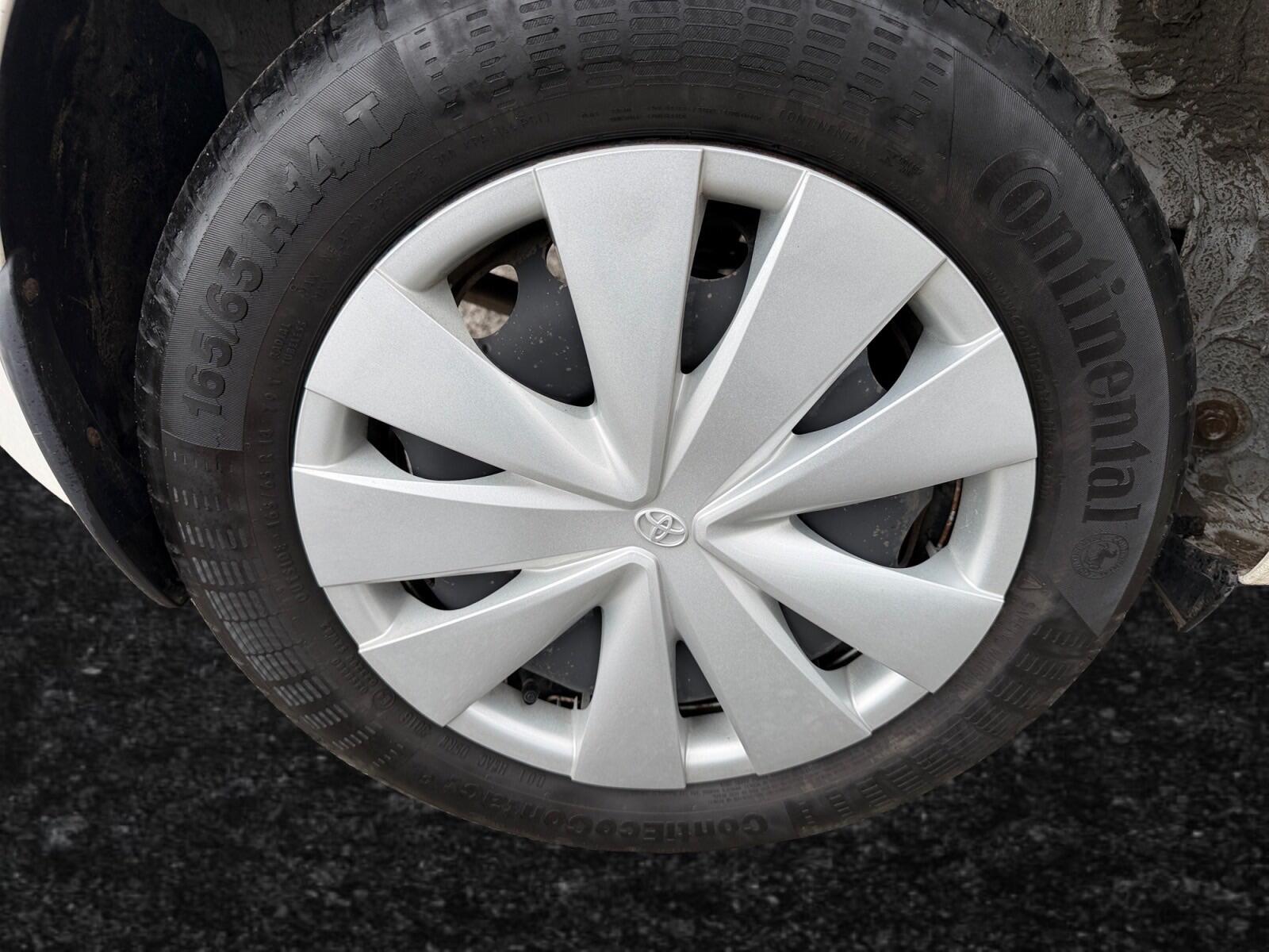 Toyota Aygo view 13