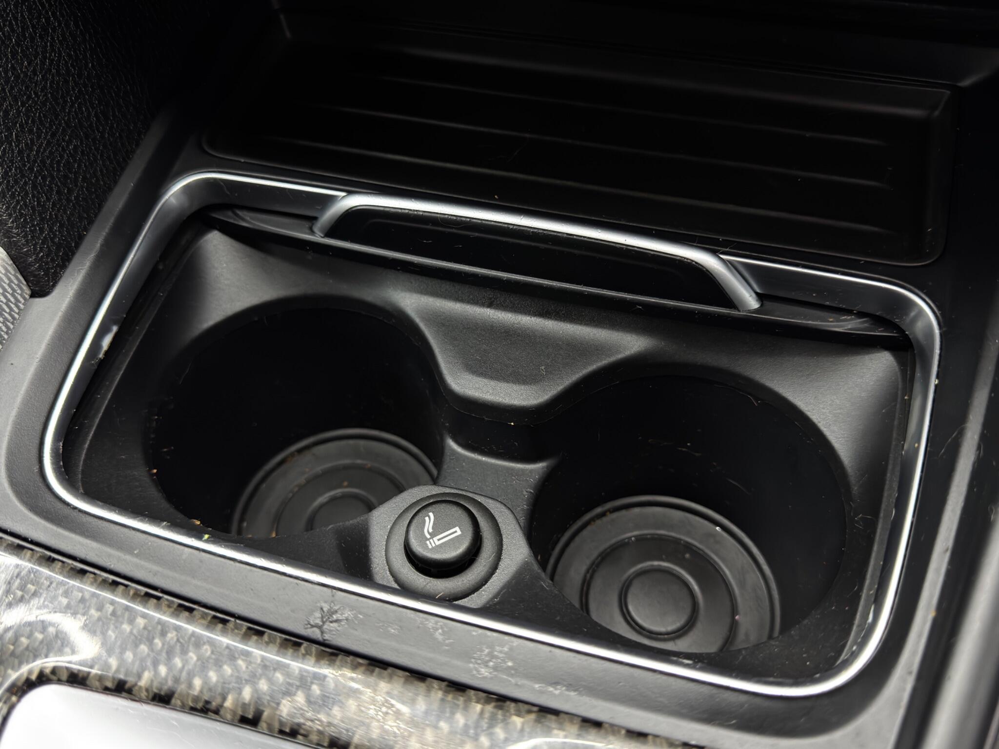 BMW 3 Series view 26