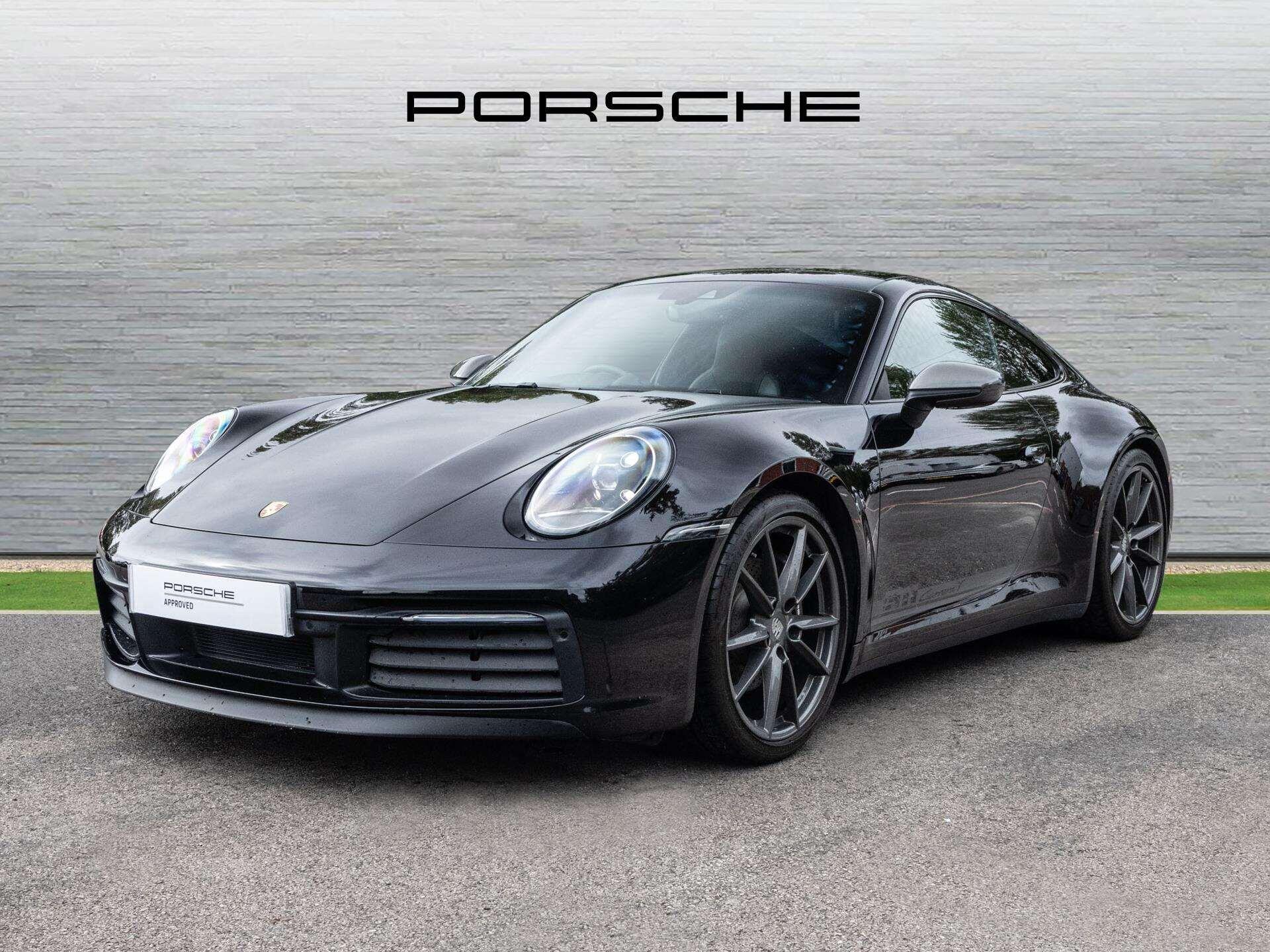 Porsche 911 view 2