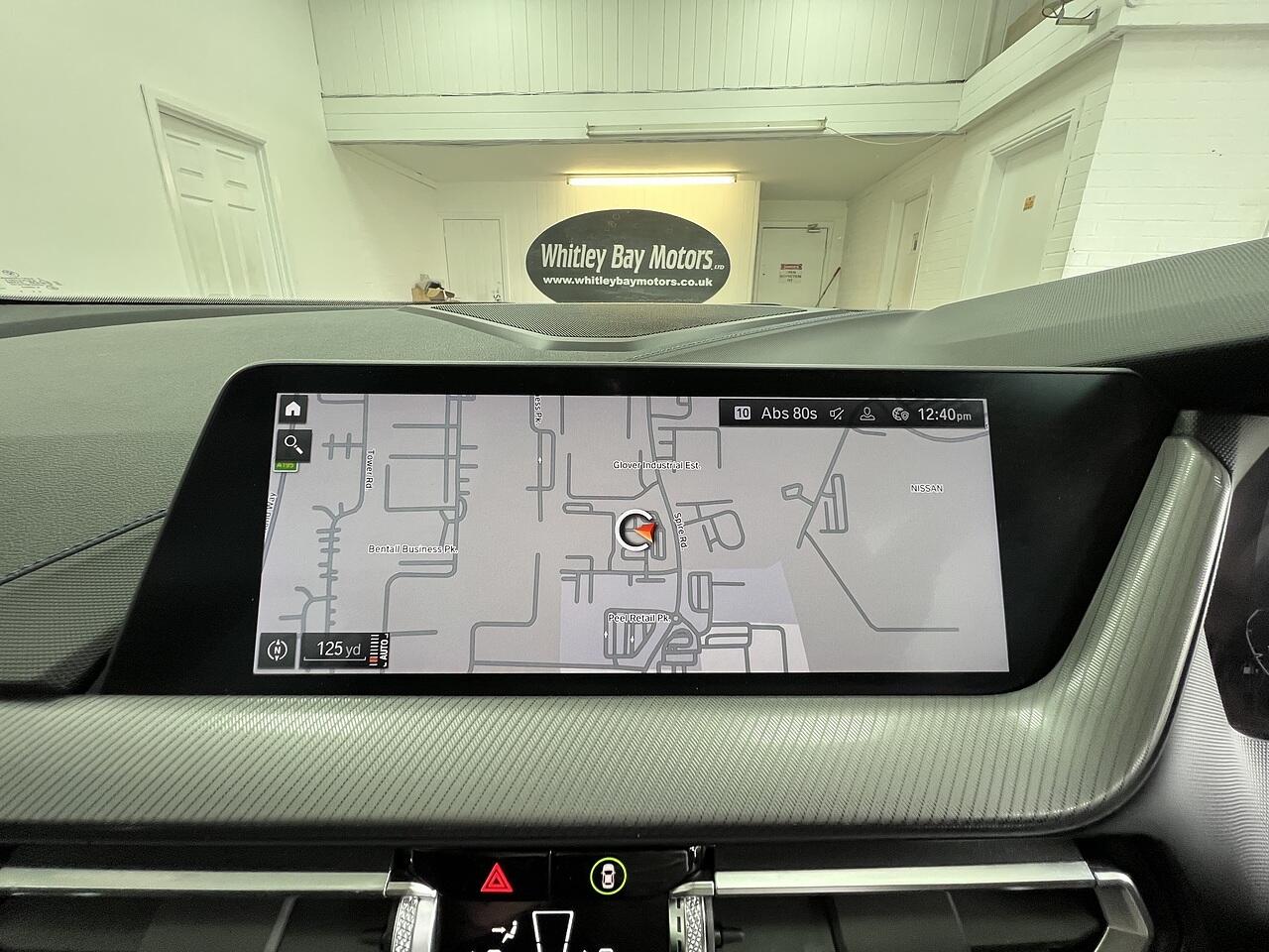 BMW 1 Series view 10