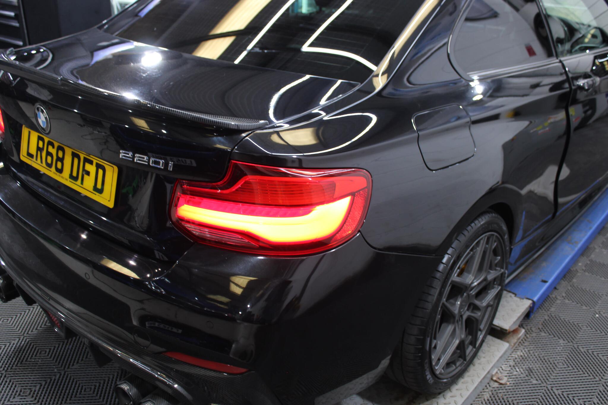BMW 2 Series view 37