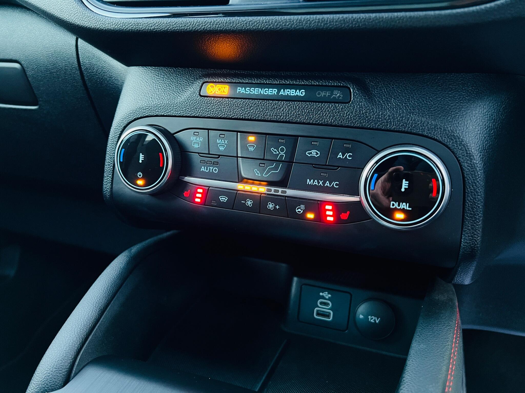 2023 Ford Kuga 2.5 EcoBoost Duratec 14.4kWh ST-Line X CVT Euro 6 (s/s) 5dr • 23,532 miles image 29