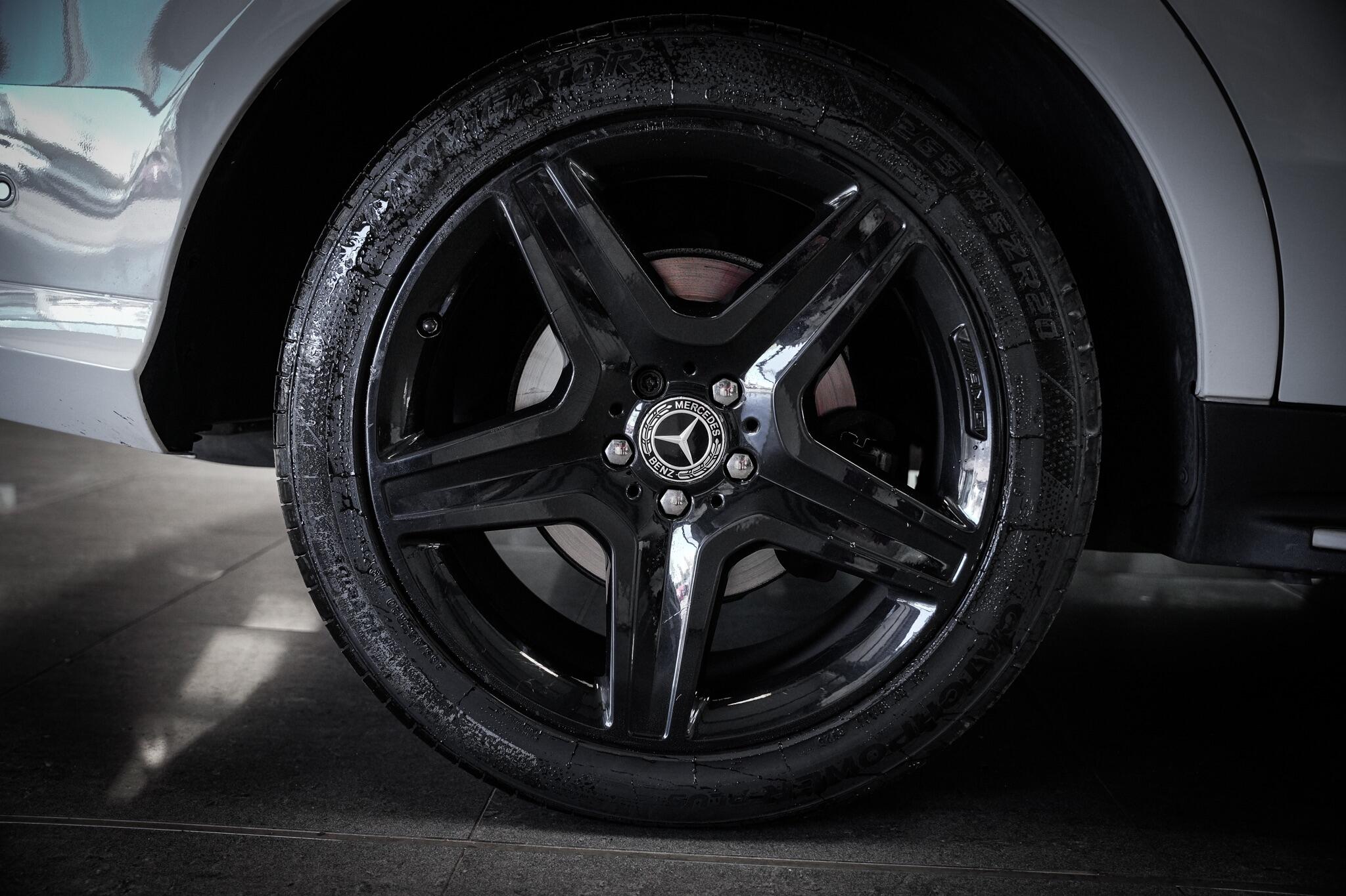 Mercedes-Benz GLE view 28