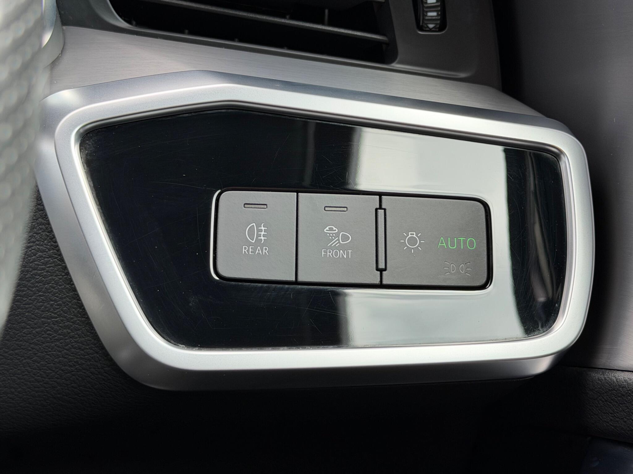 Audi A6 view 48