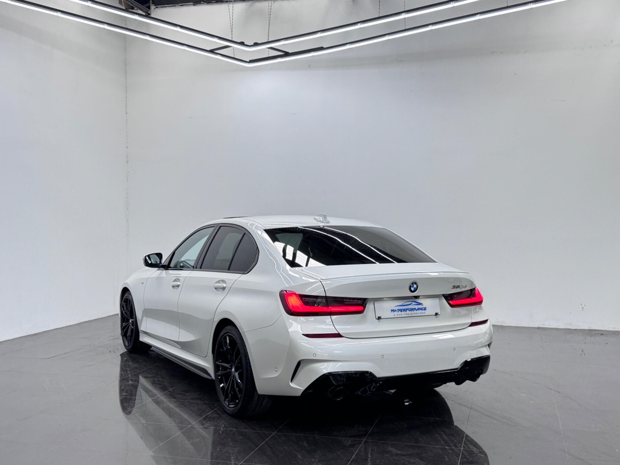 BMW 3 Series view 41