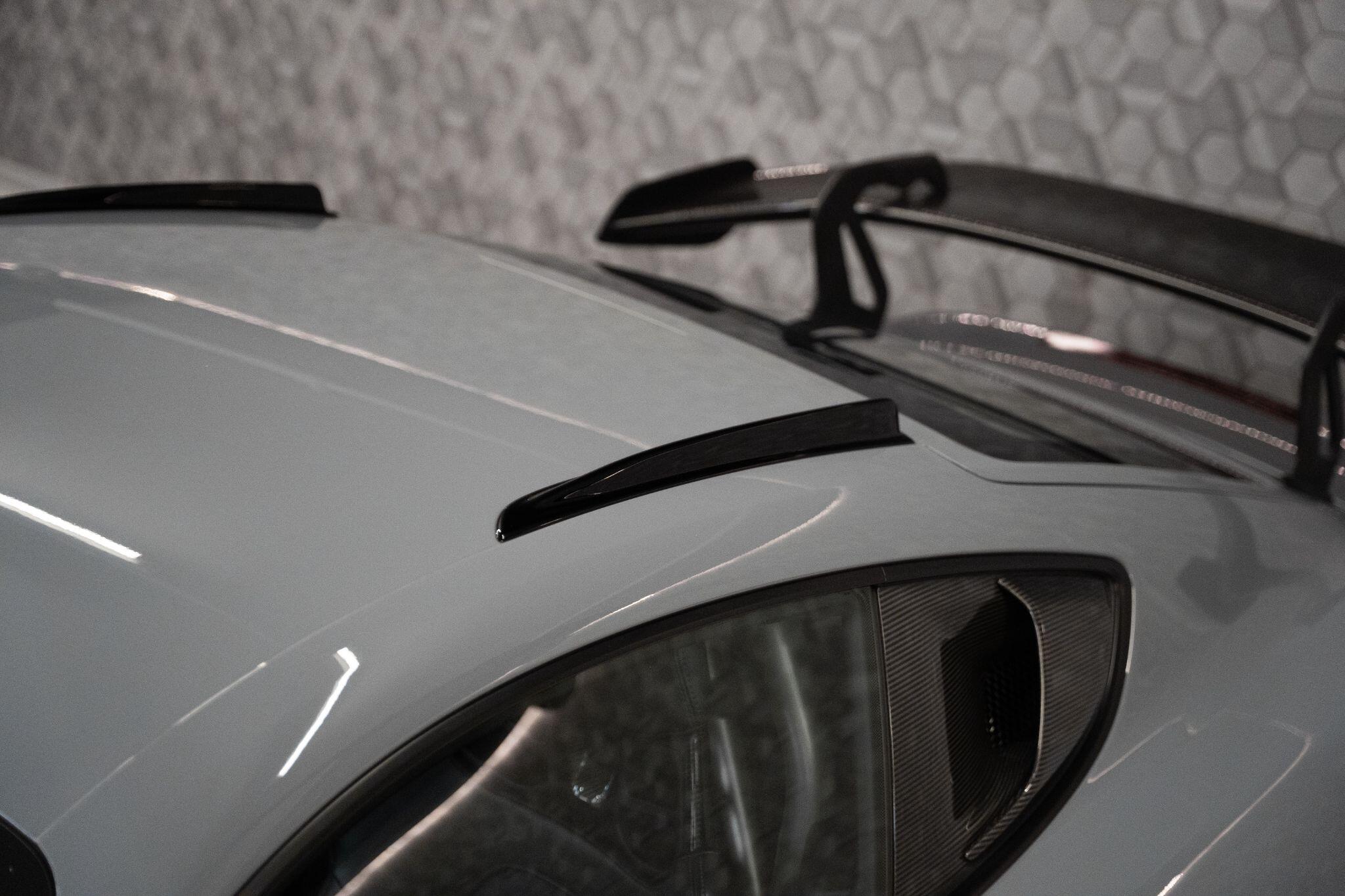 Porsche Cayman view 27
