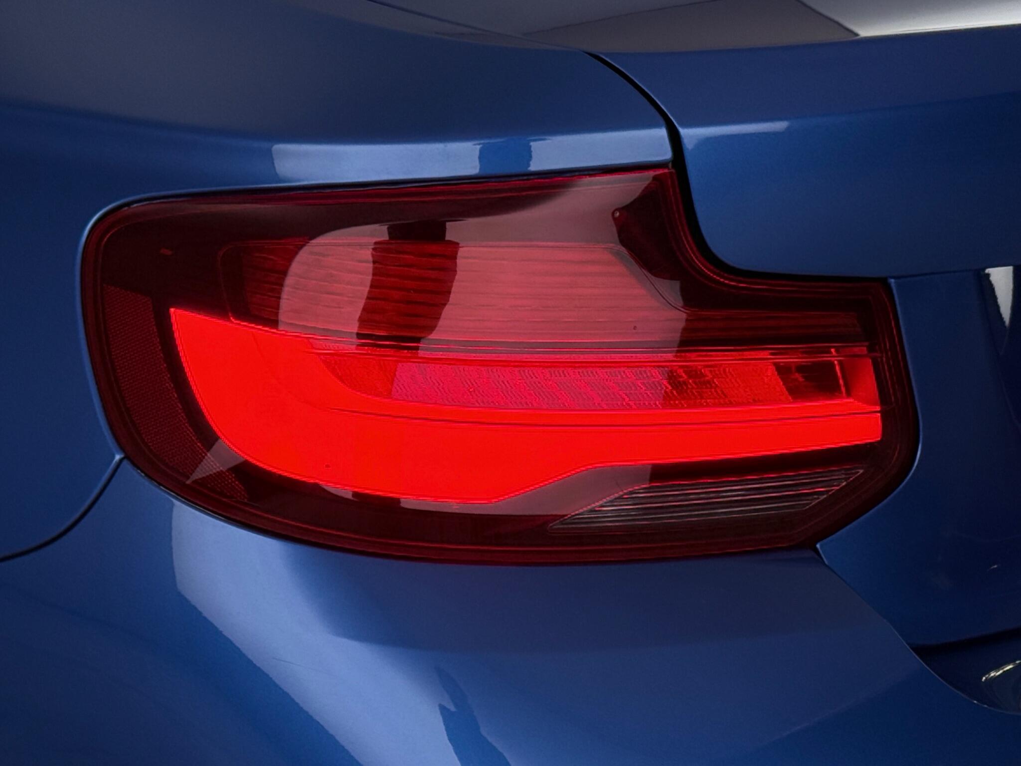 BMW 2 Series view 10