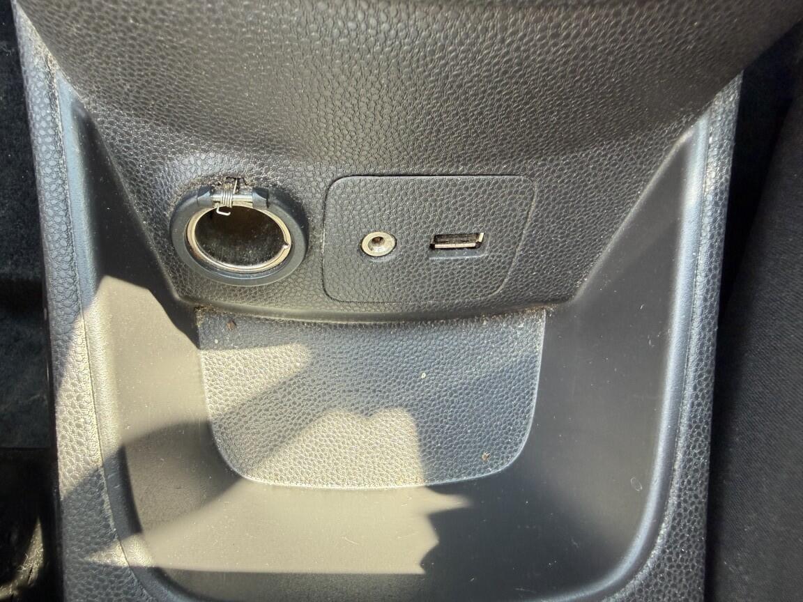 Ford Fiesta view 30