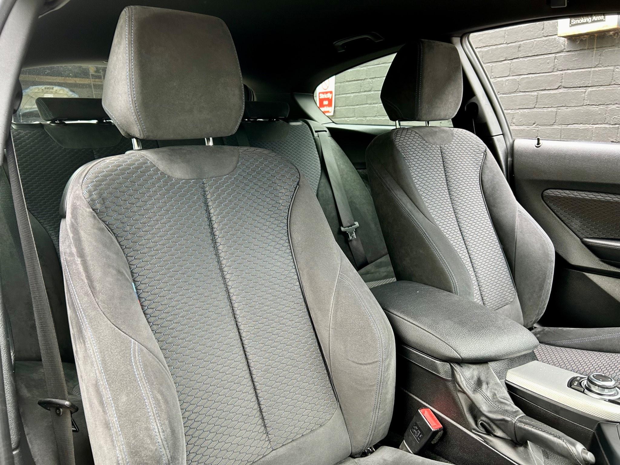 BMW 1 Series view 6