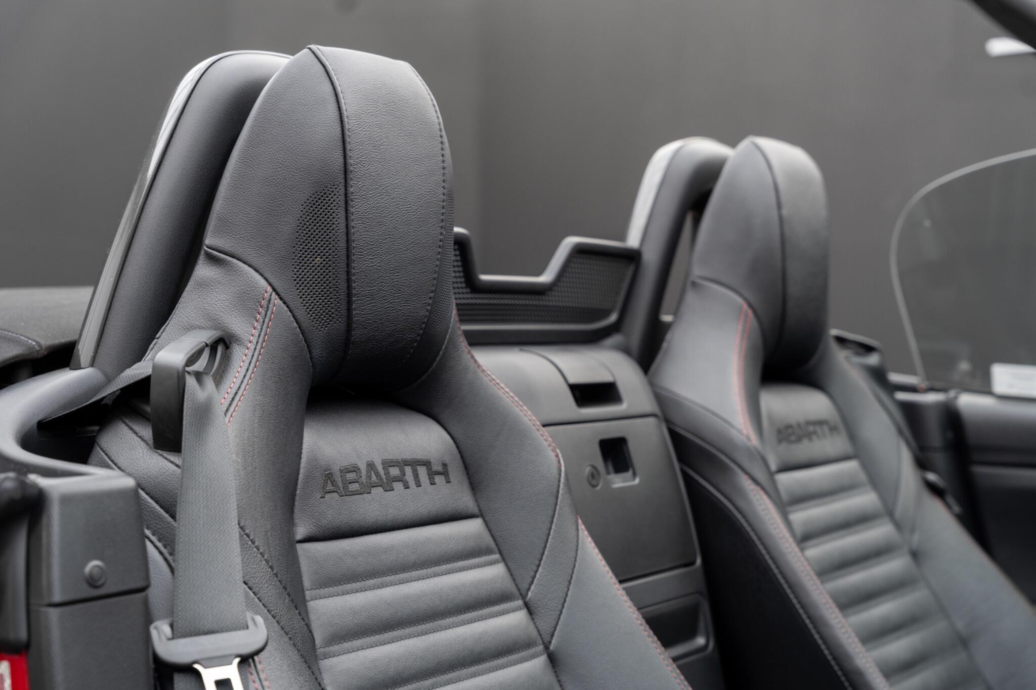Abarth 124 Spider view 11