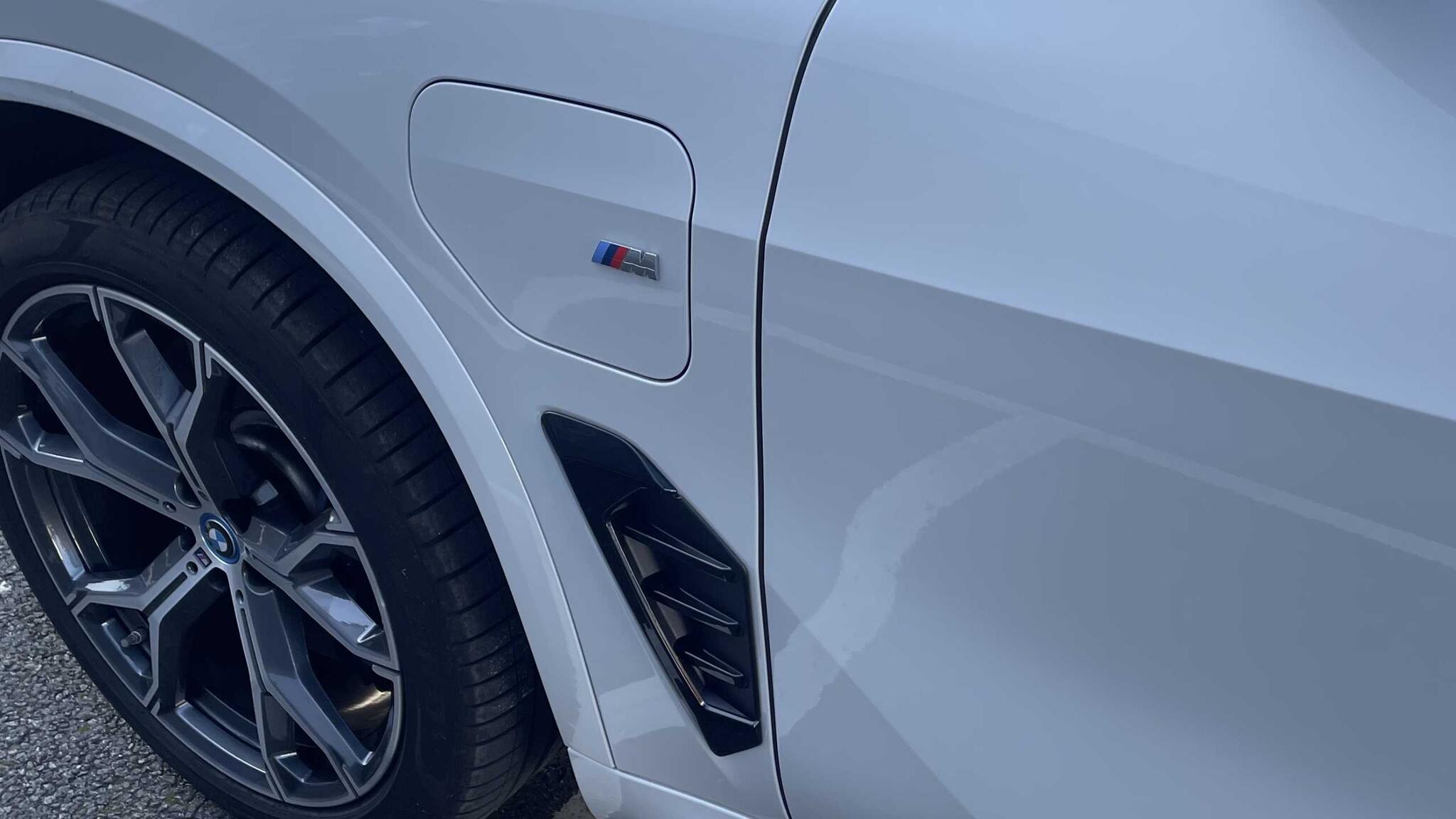 BMW X5 view 41