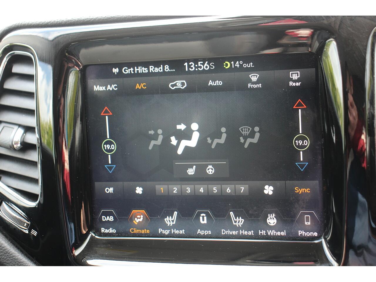 Jeep Compass view 21