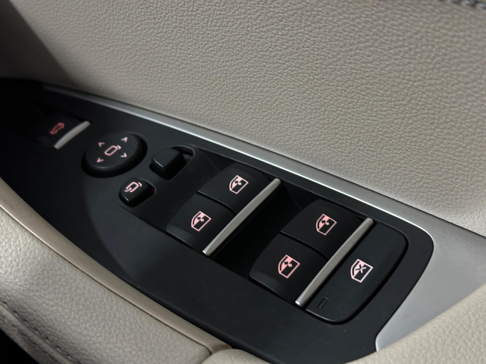 BMW X3 view 19