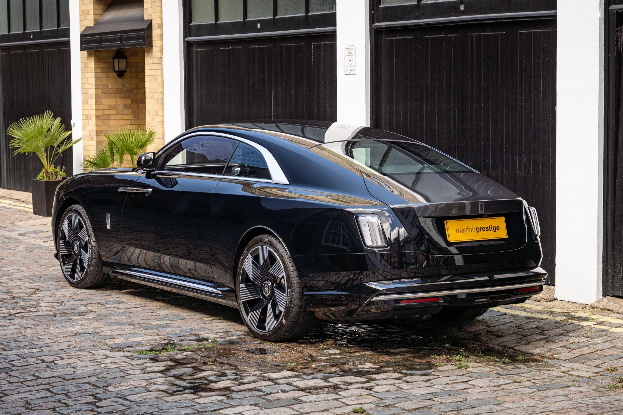 Rolls-Royce Spectre view 4